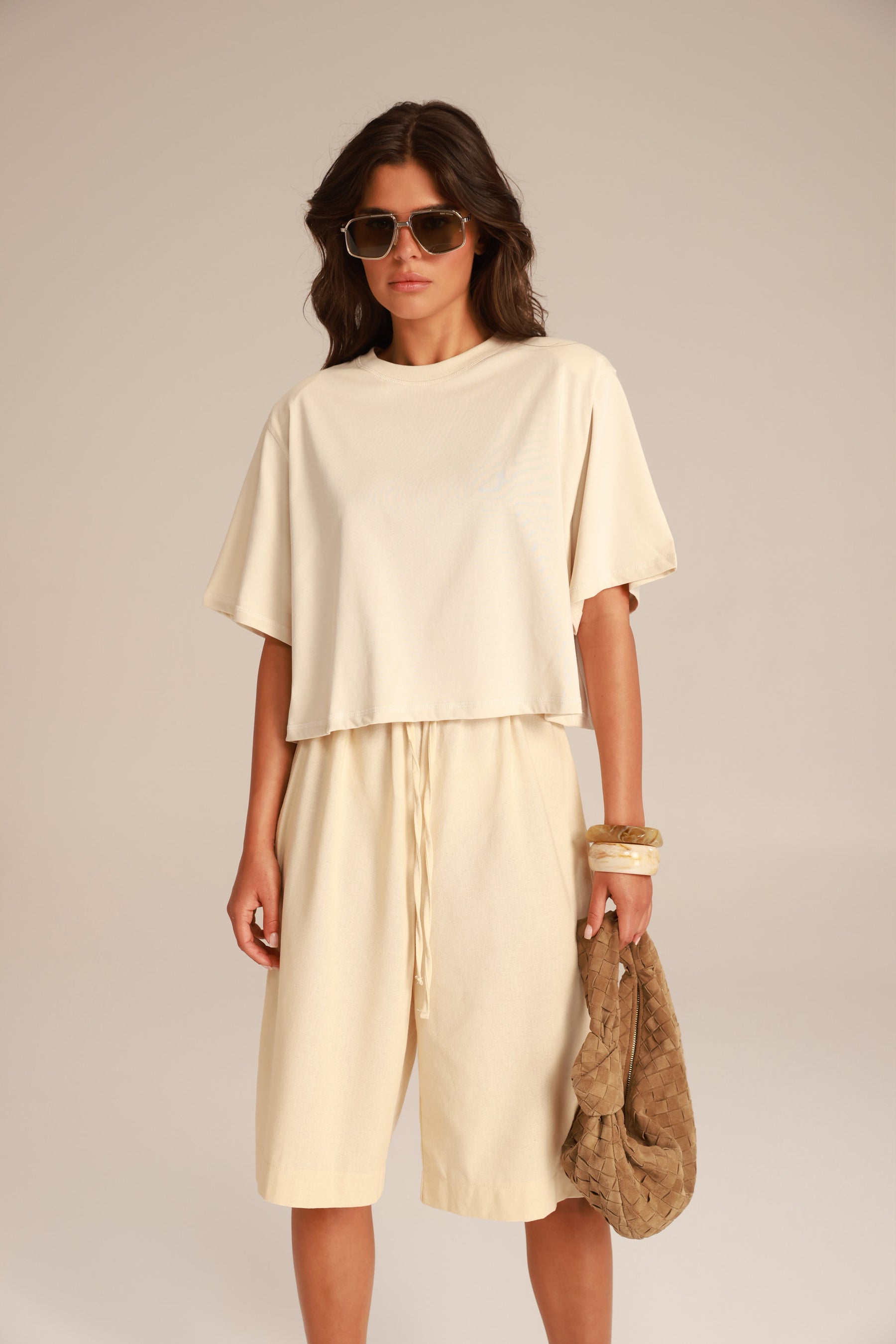 חולצת קרופ גפן בז'