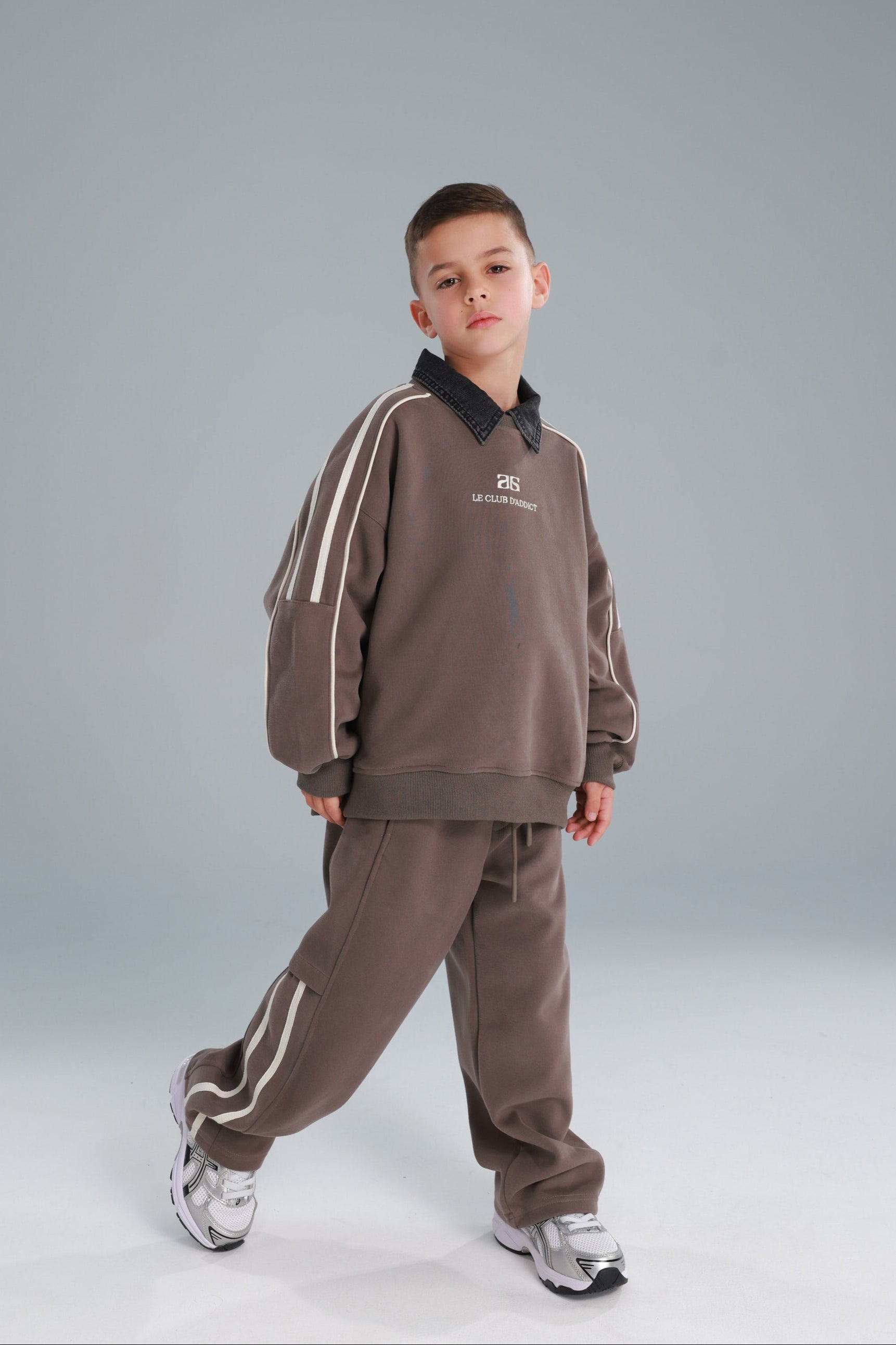 חליפת מארק חאקי