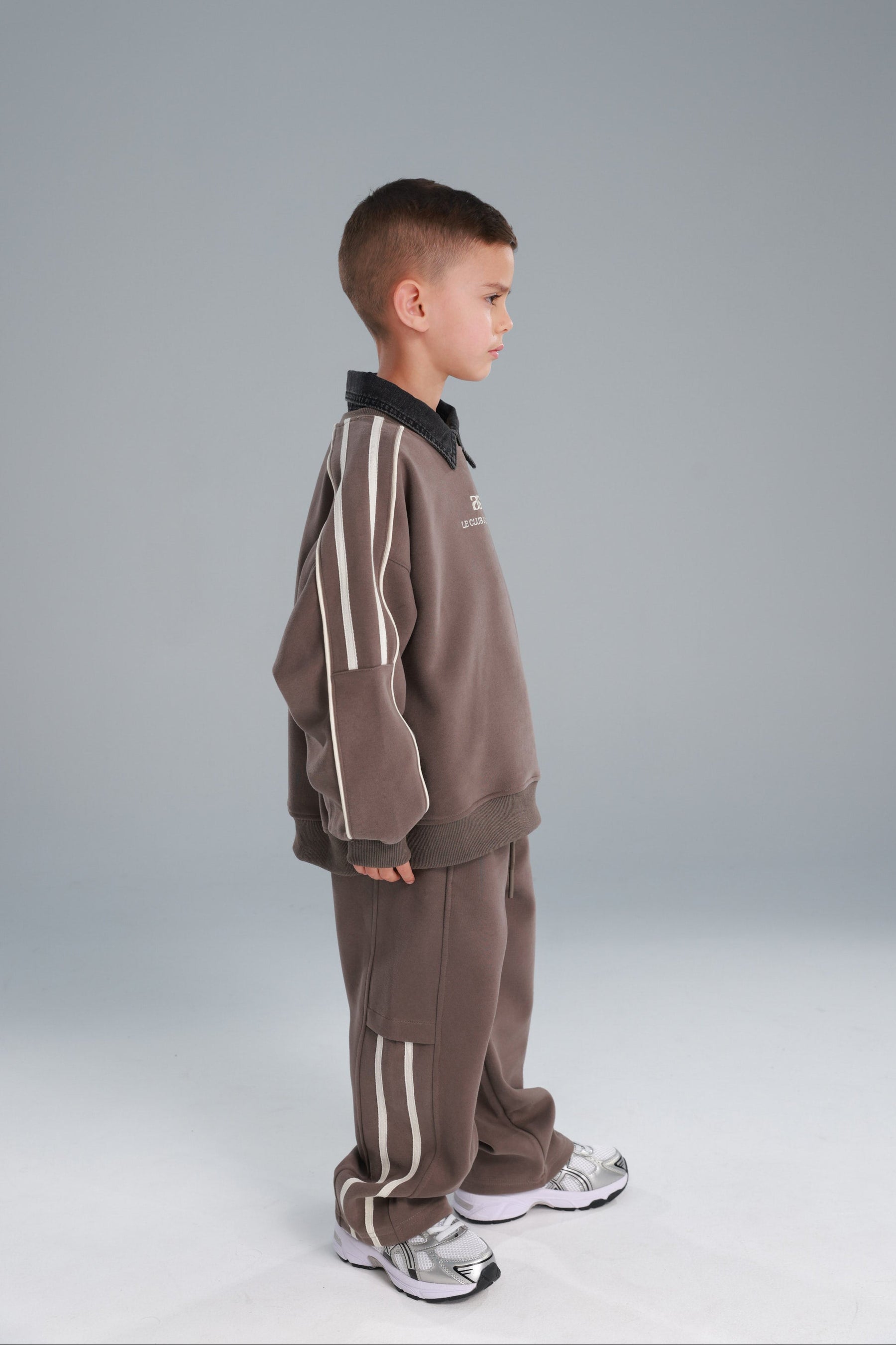 חליפת מארק חאקי