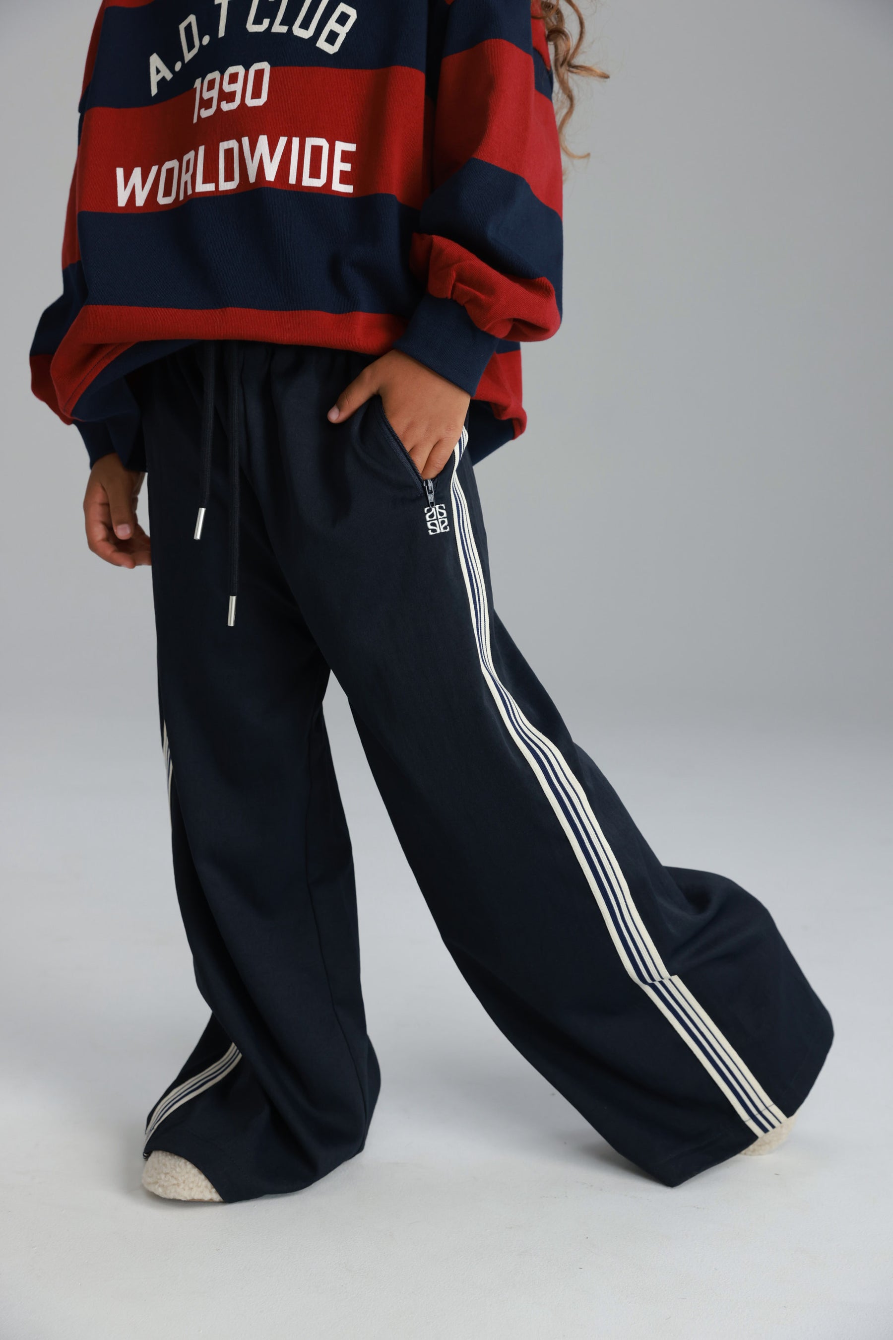 מכנסי ונסה נייבי