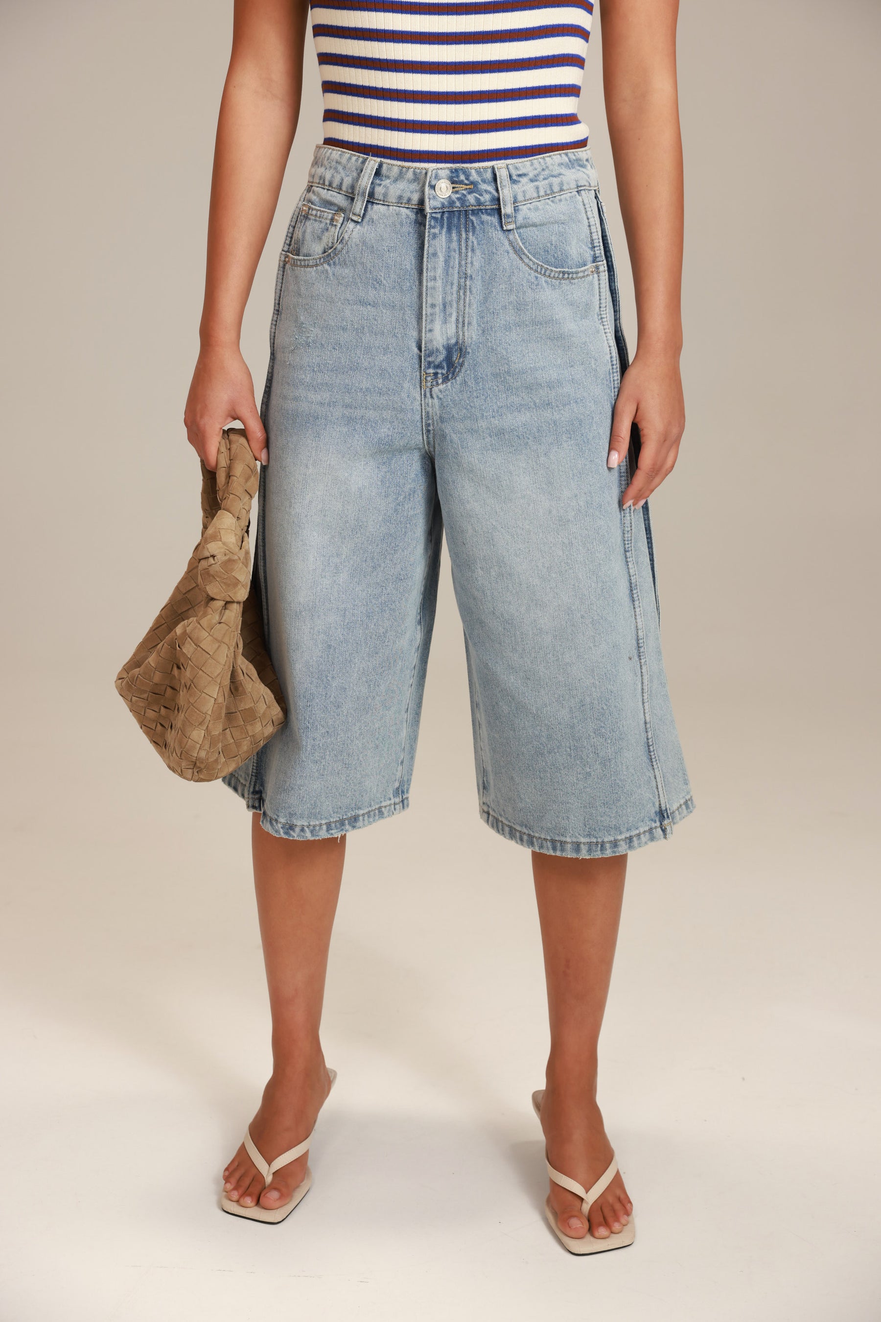 ג'ינס נאמס כחול בהיר