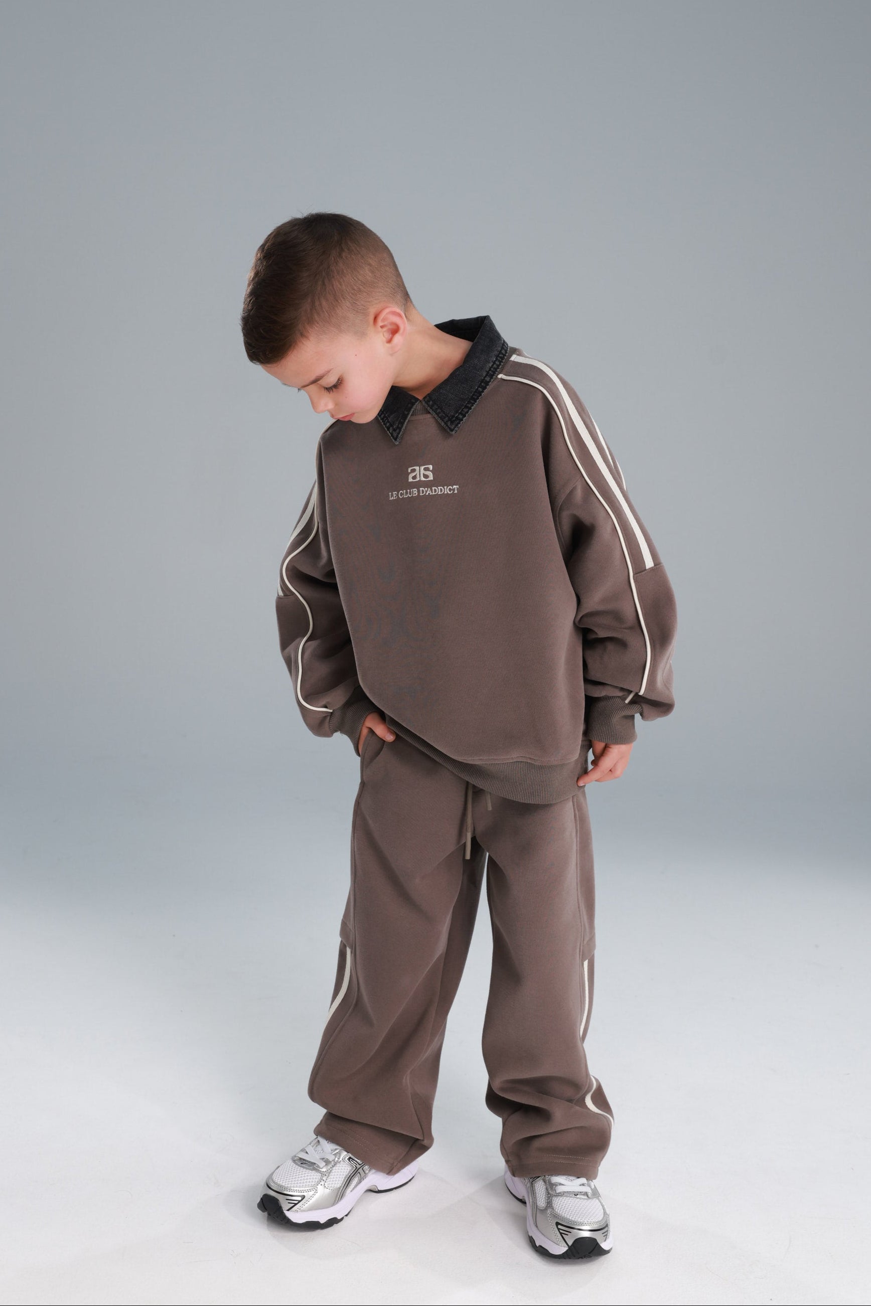 חליפת מארק חאקי