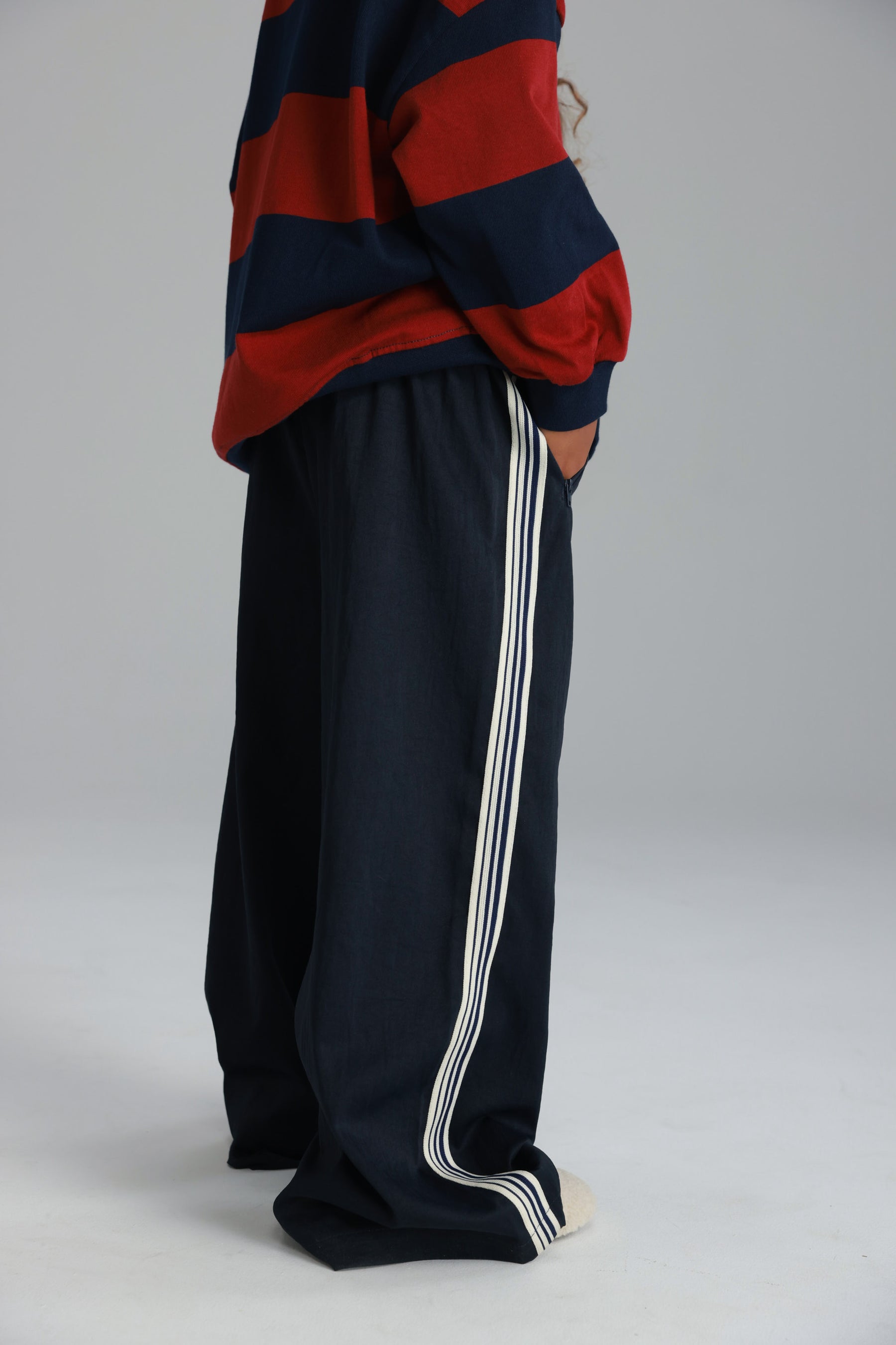 מכנסי ונסה נייבי