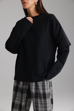 חולצת ולנטינה שחורה