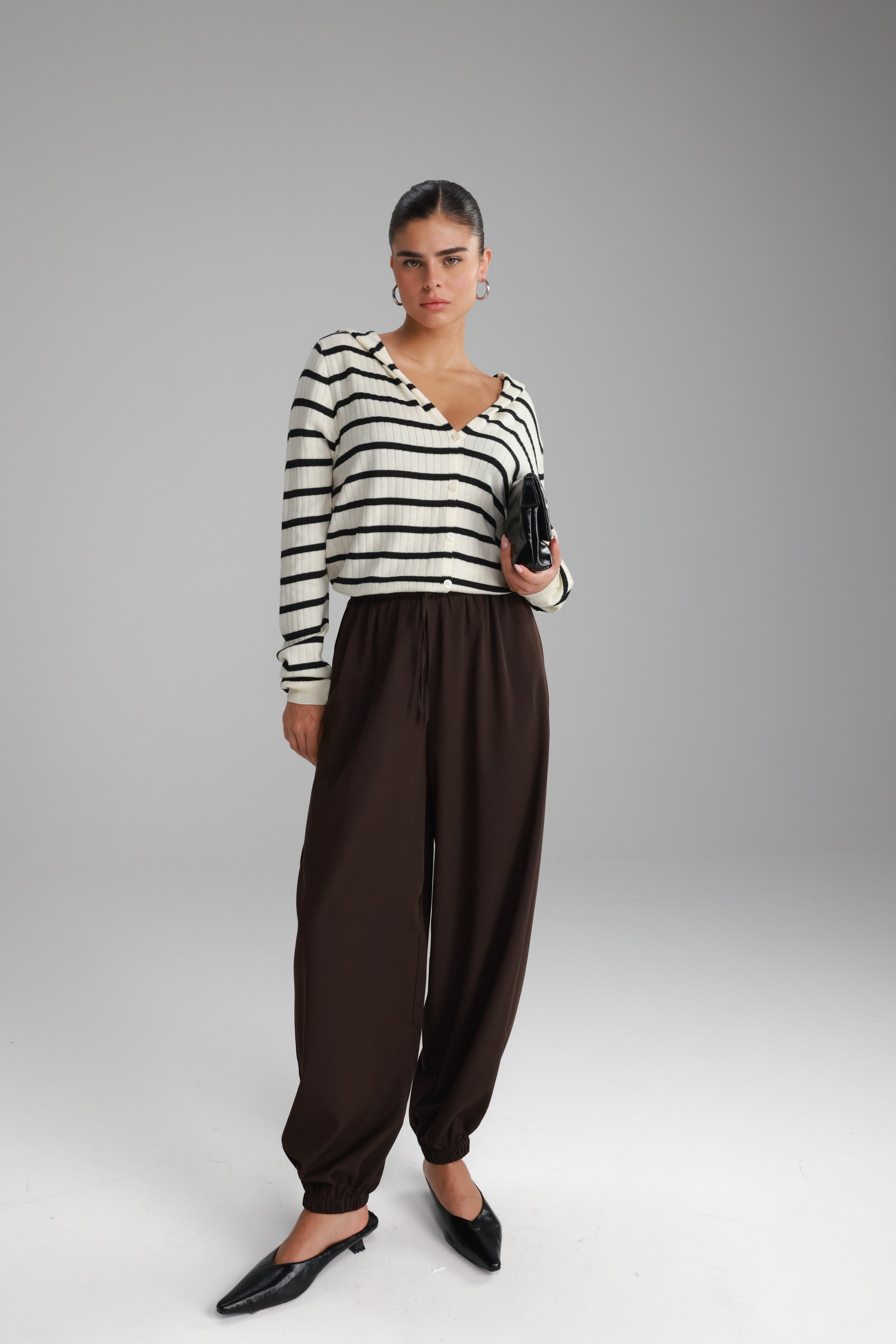 מכנסי אן חום כהה