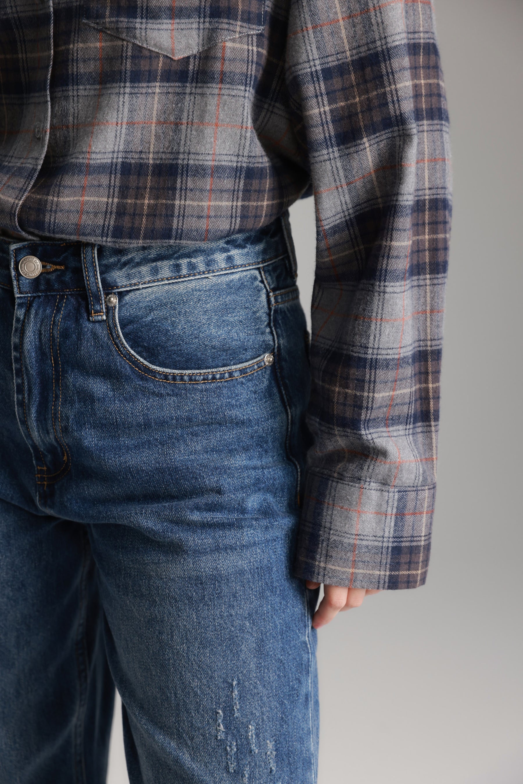 חולצת מאדי מכופתרת נייבי/אפור