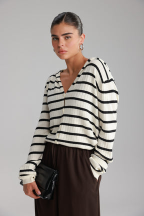 סריג לייק פסים שמנת/שחור