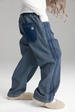 מכנסי ניק כחולים