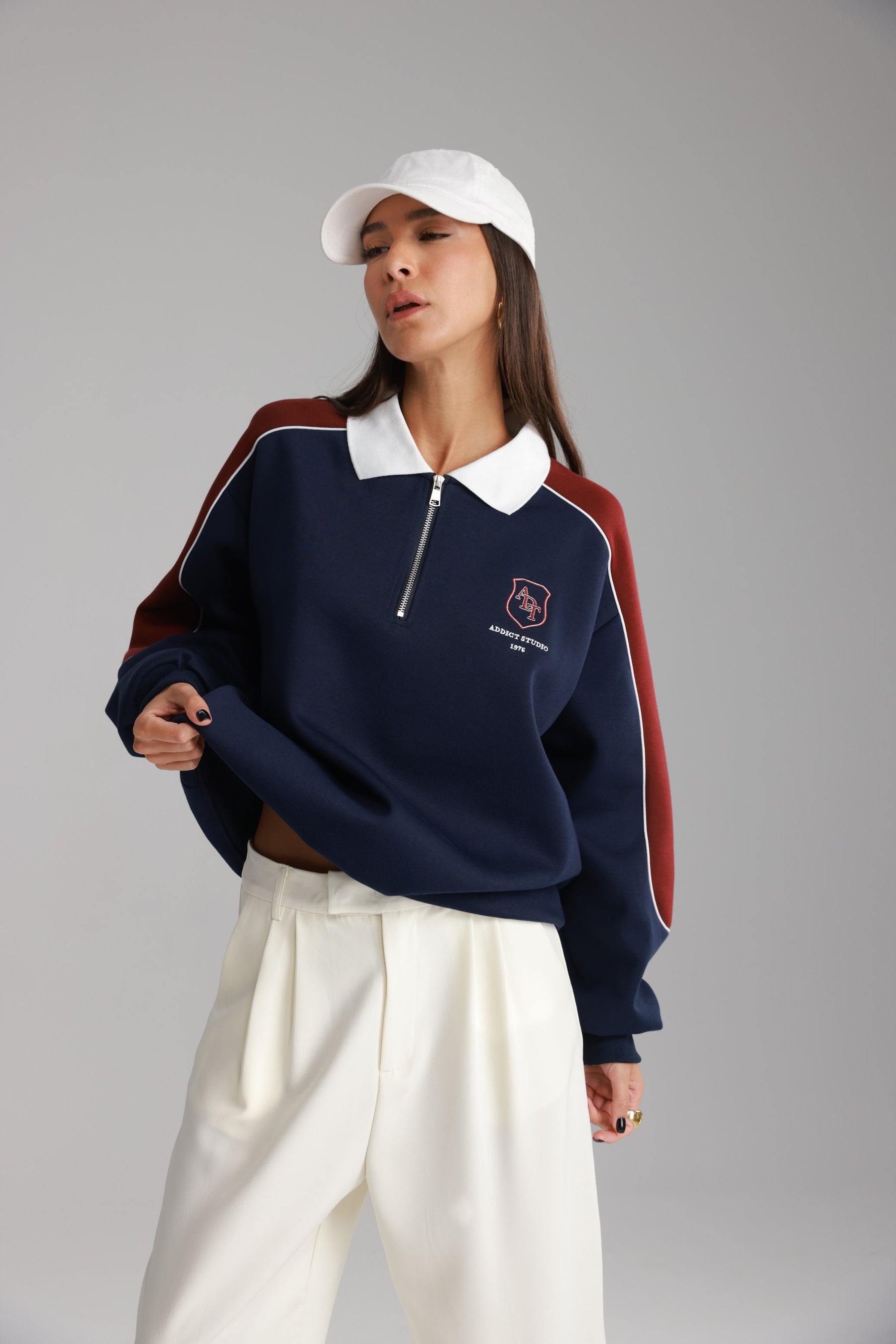 סוויטשירט מדלן נייבי