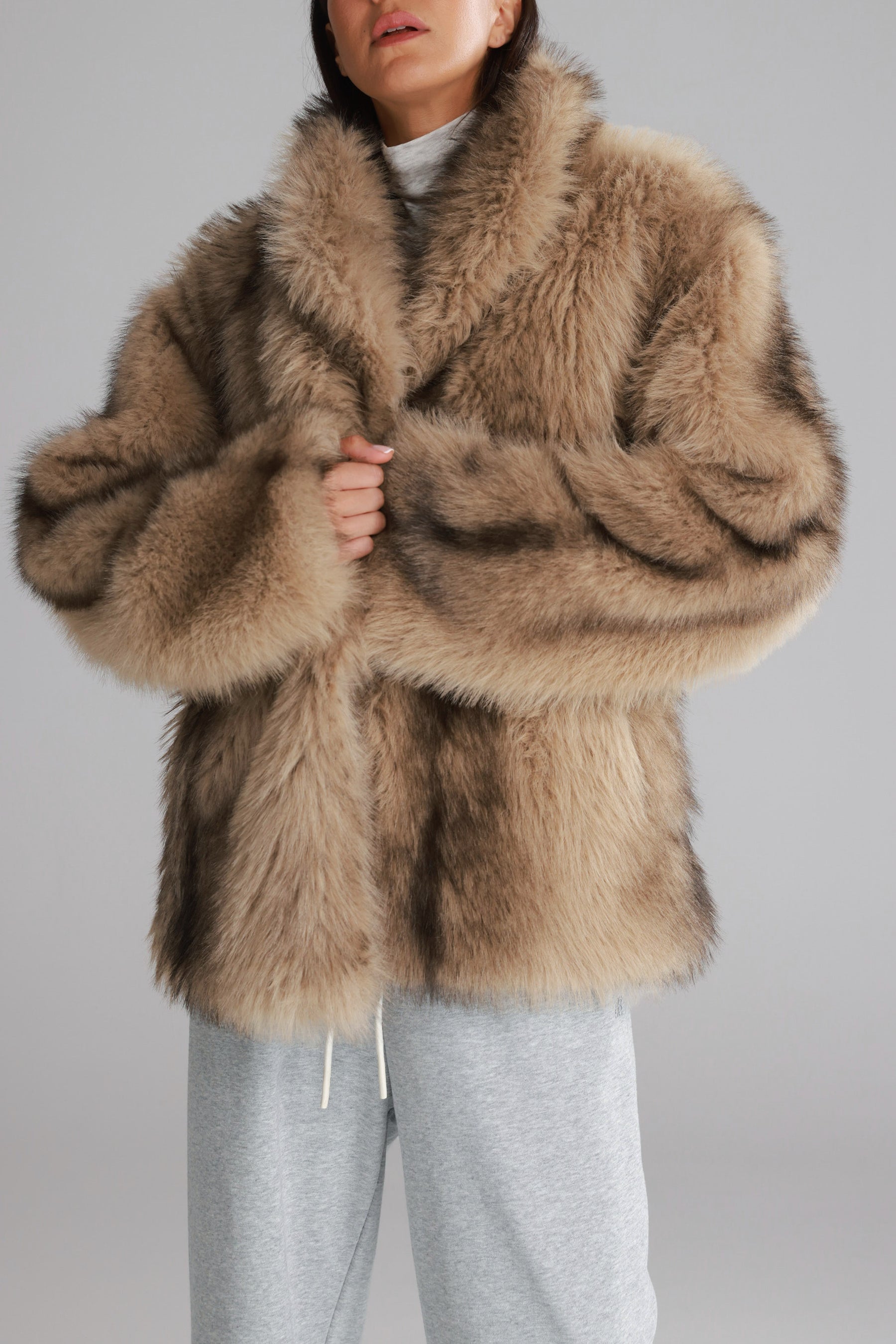 מעיל סופי בז'