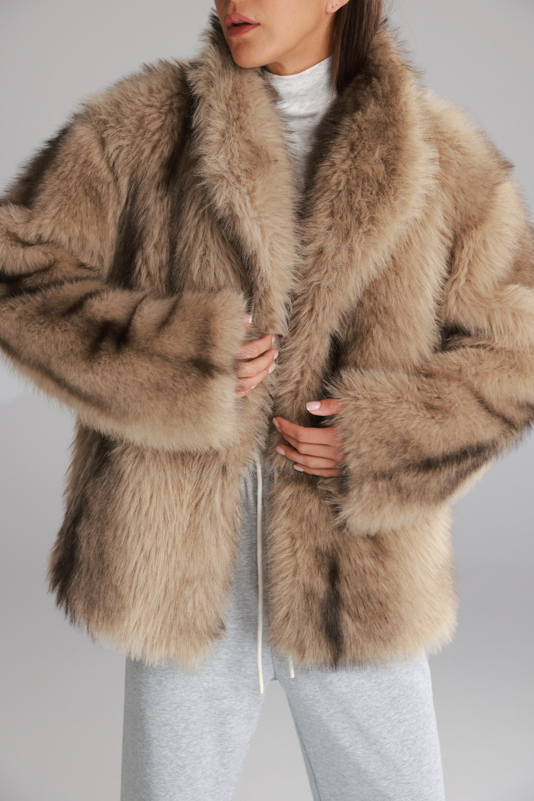 מעיל סופי בז'