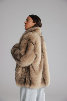 מעיל סופי בז'