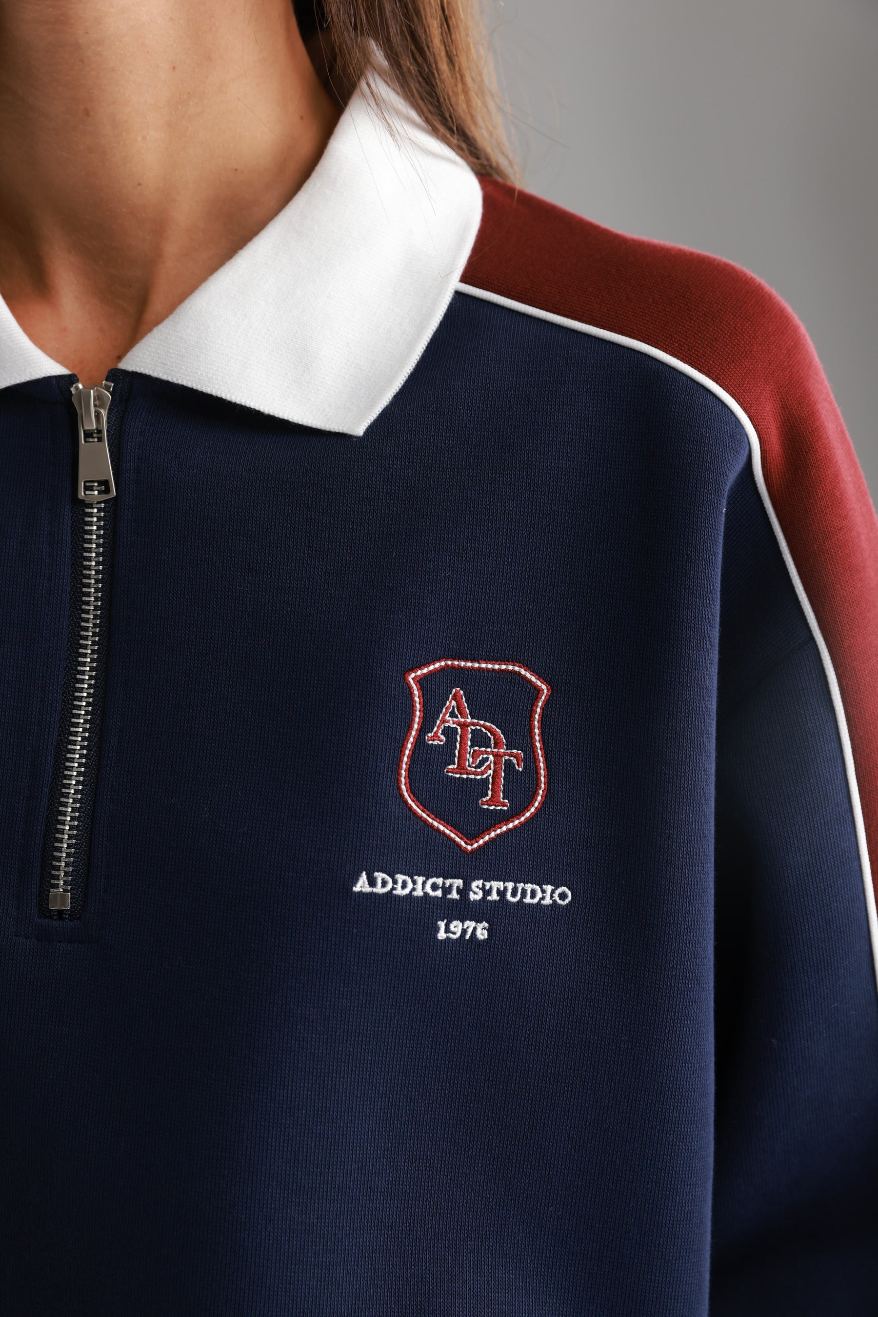 סוויטשירט מדלן נייבי