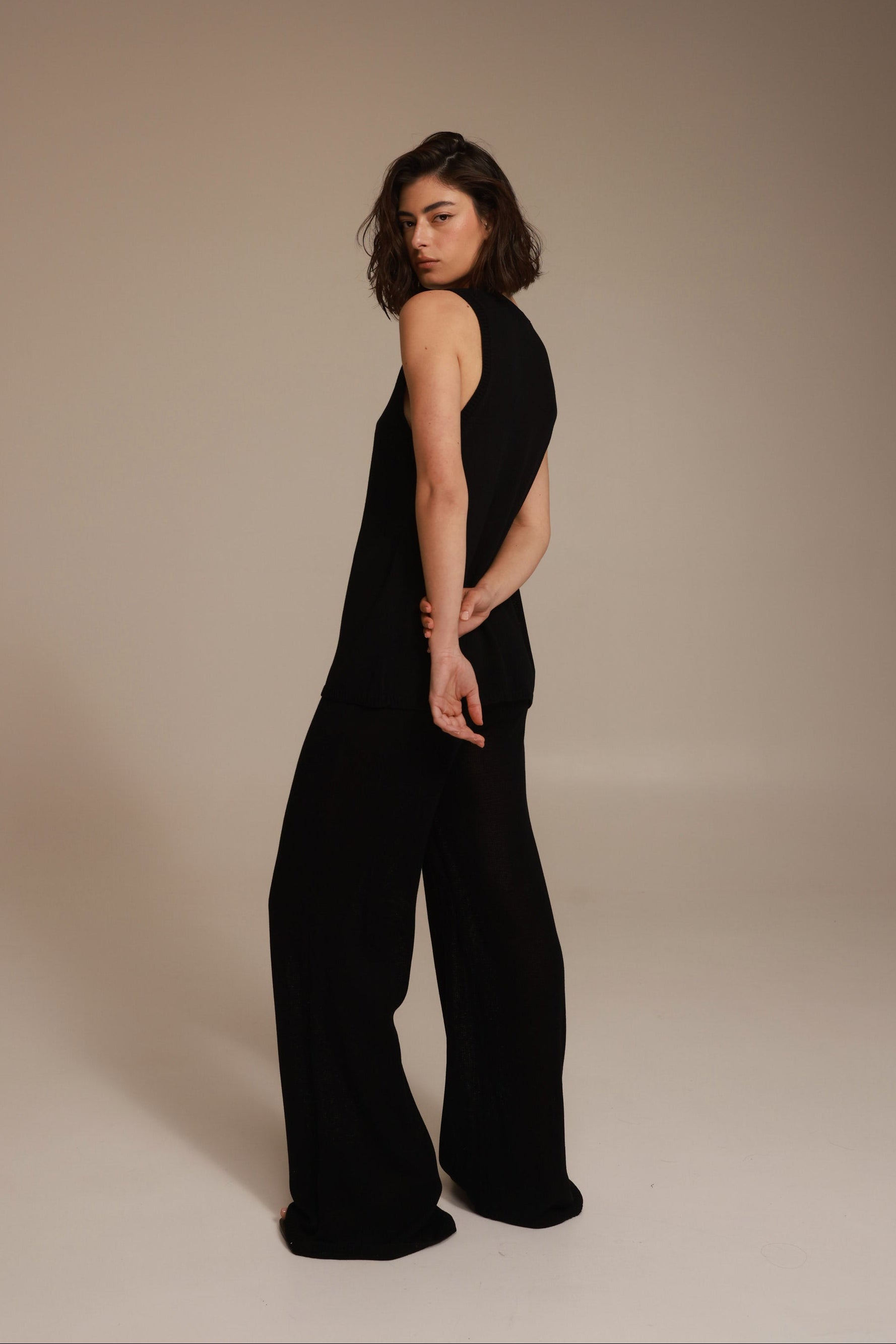 חליפת מילאנו שחורה