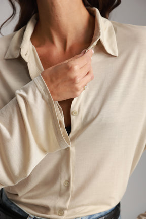 חולצת ליבי מכופתרת בז'