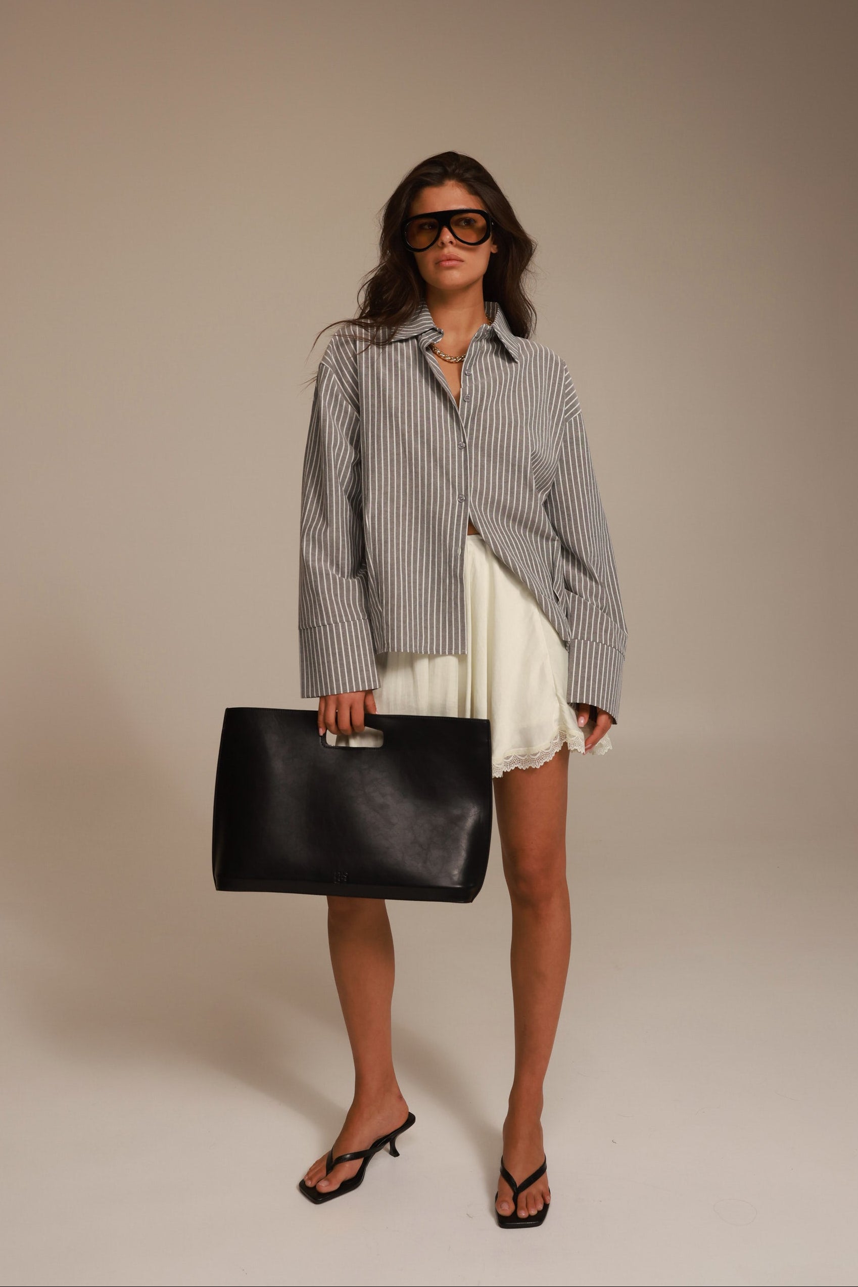 חולצת אוריאן מכופתרת אפור כהה