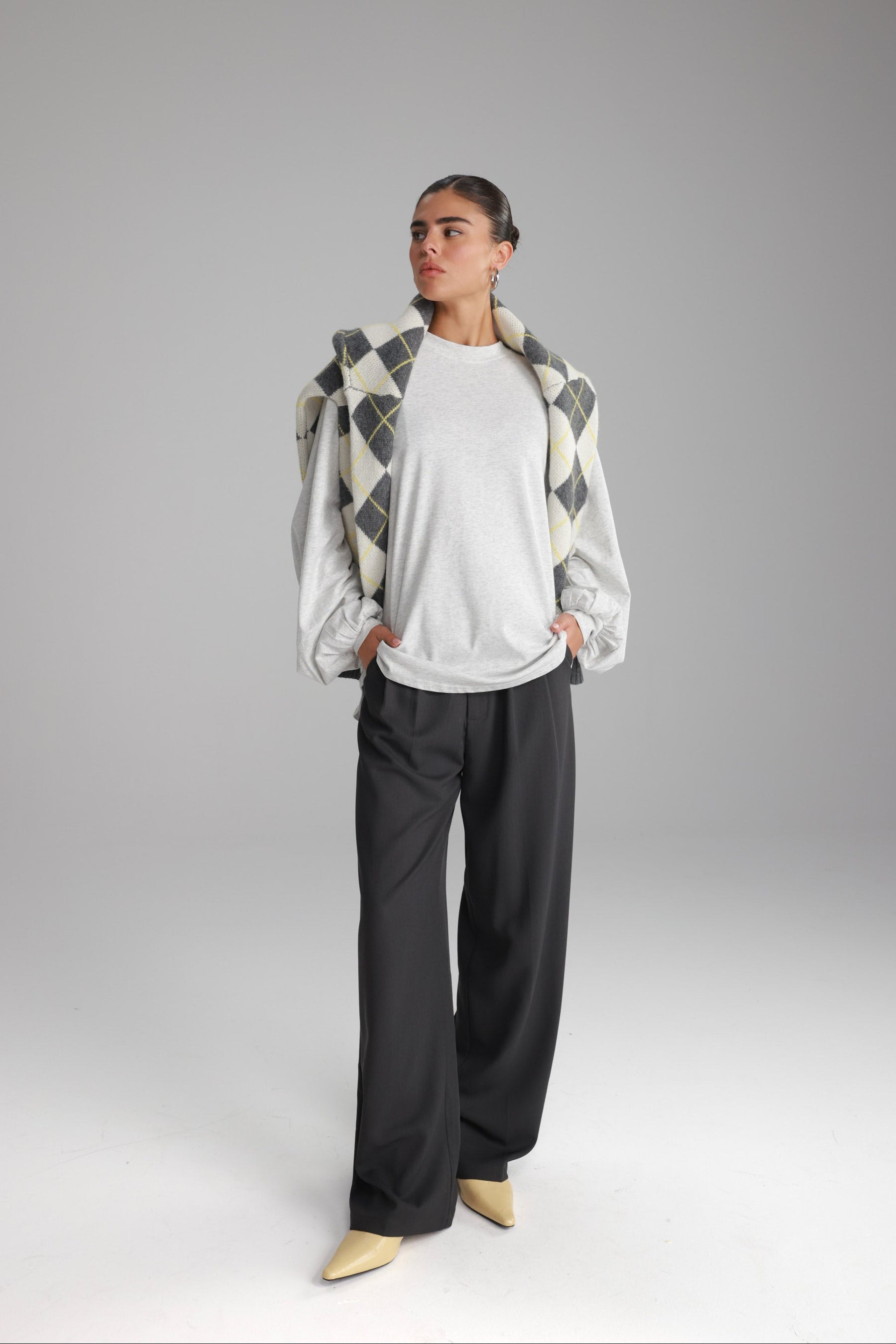 חולצת קיארה אפור בהיר