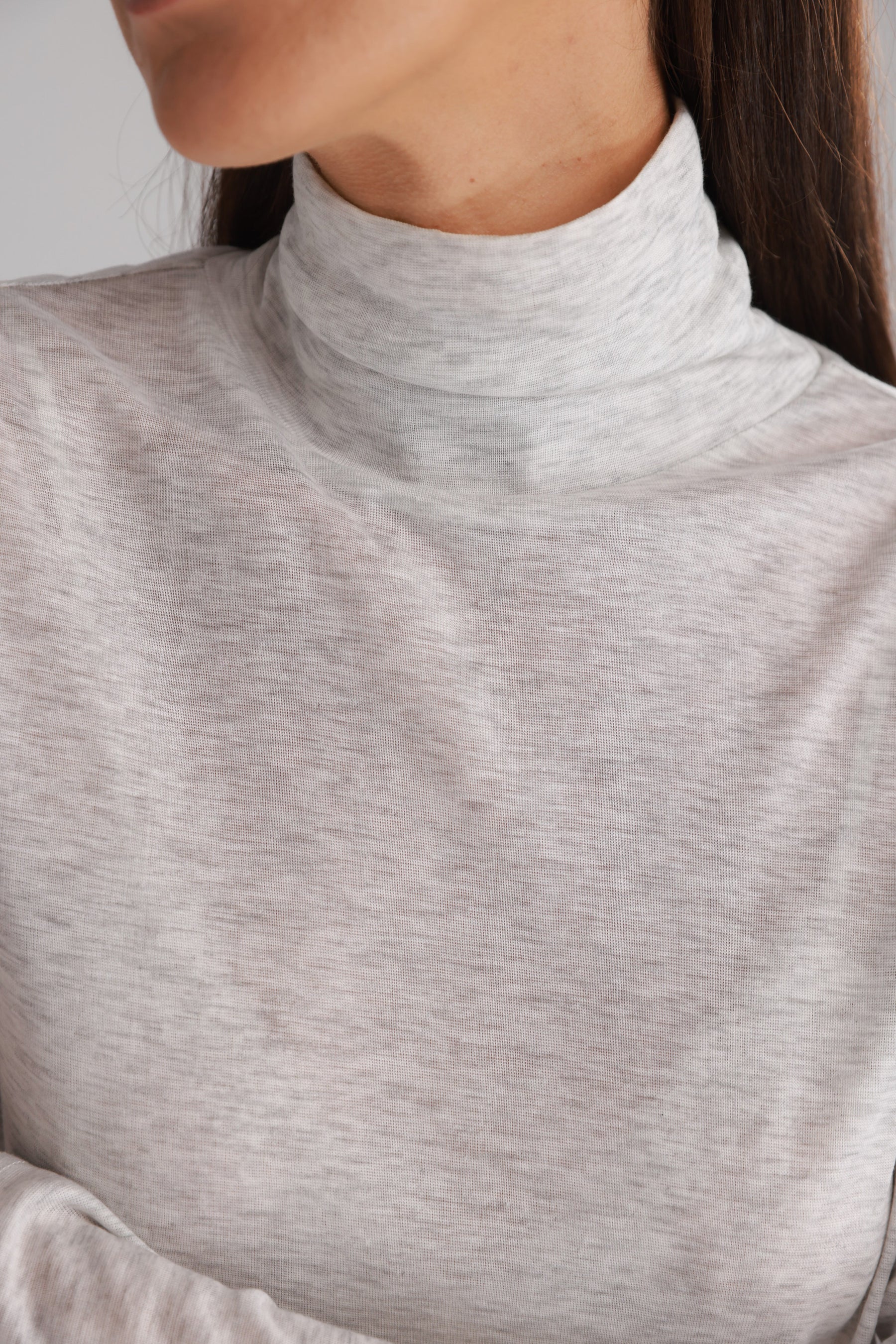 חולצת גולף בריאנה אפור בהיר