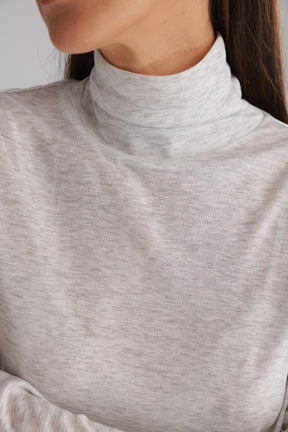 חולצת גולף בריאנה אפור בהיר