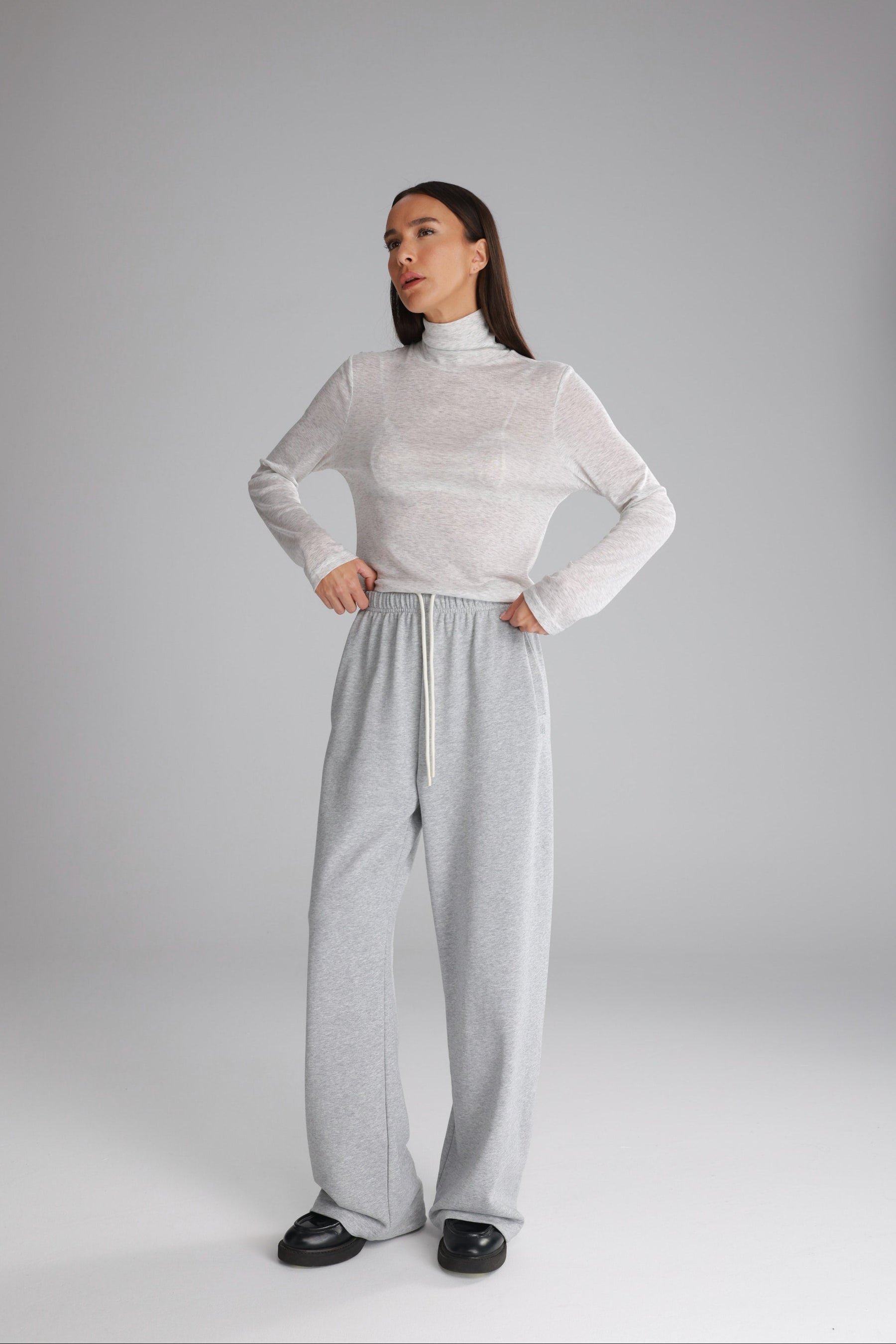 מכנסי אוולין אפורים