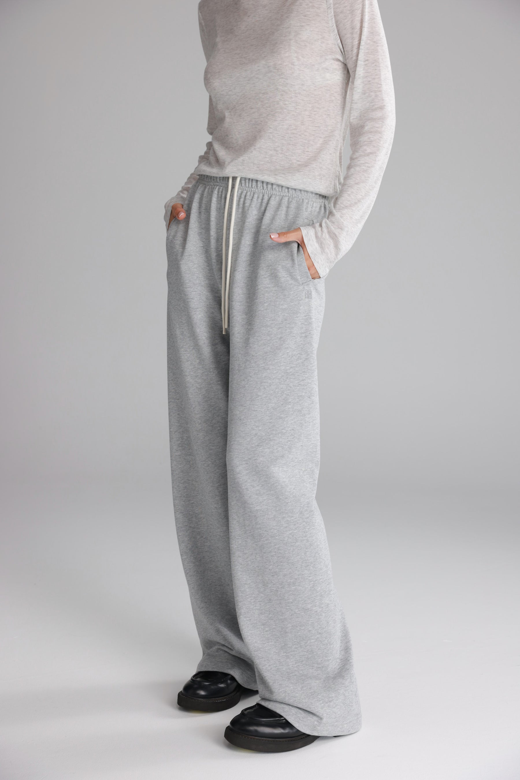 מכנסי אוולין אפורים