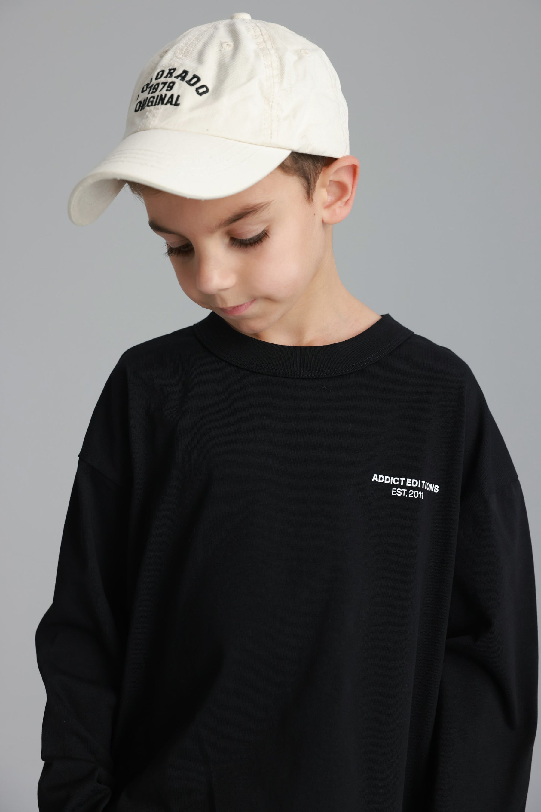 חולצת ניל שחור