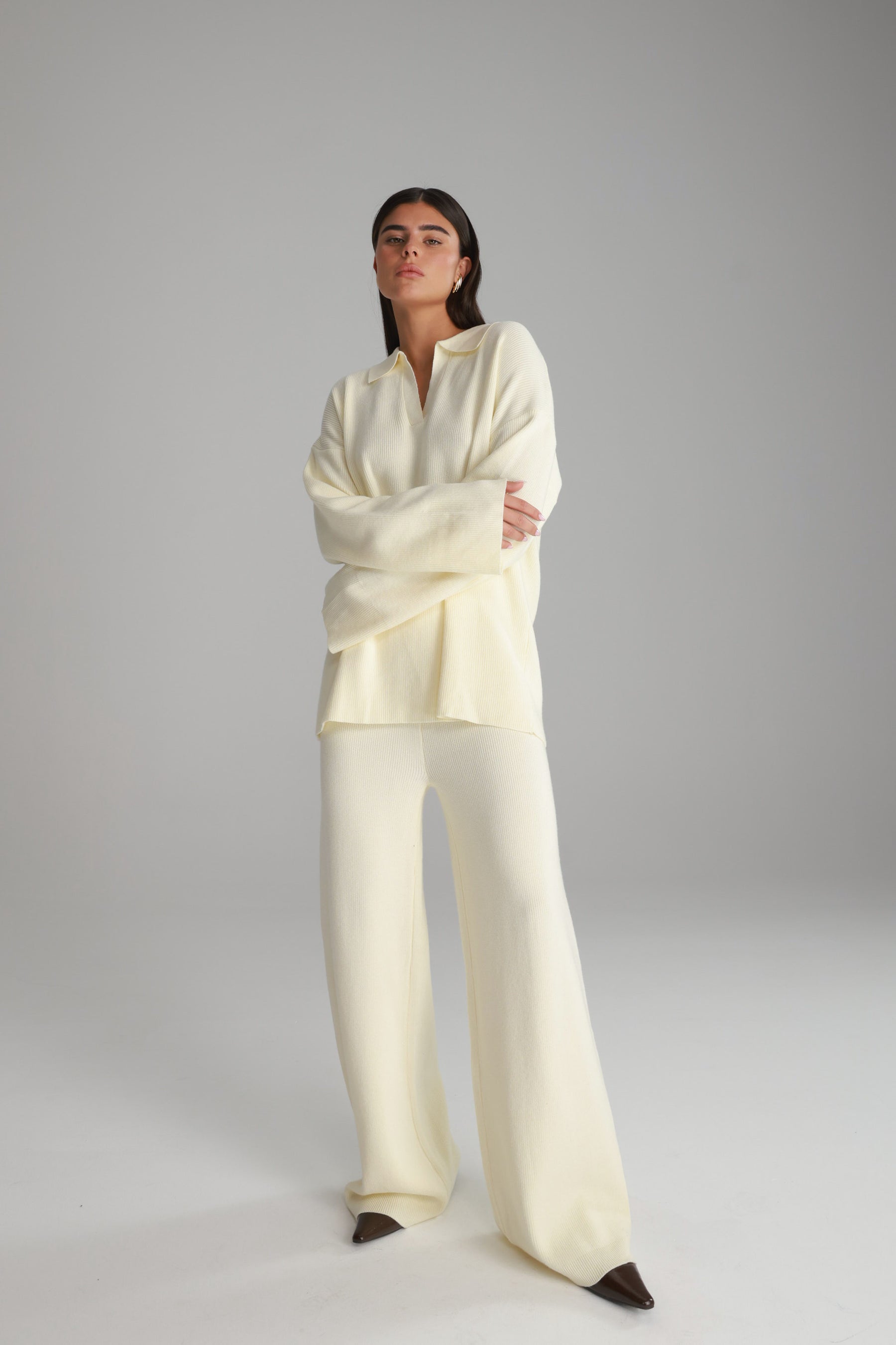 חליפת טוקיו שמנת