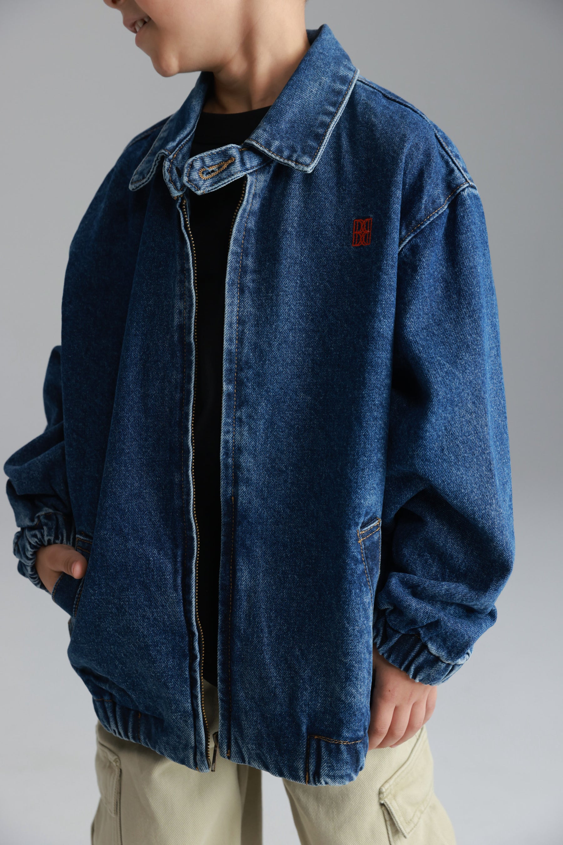 ג'קט ג'ינס נולי כחול כהה