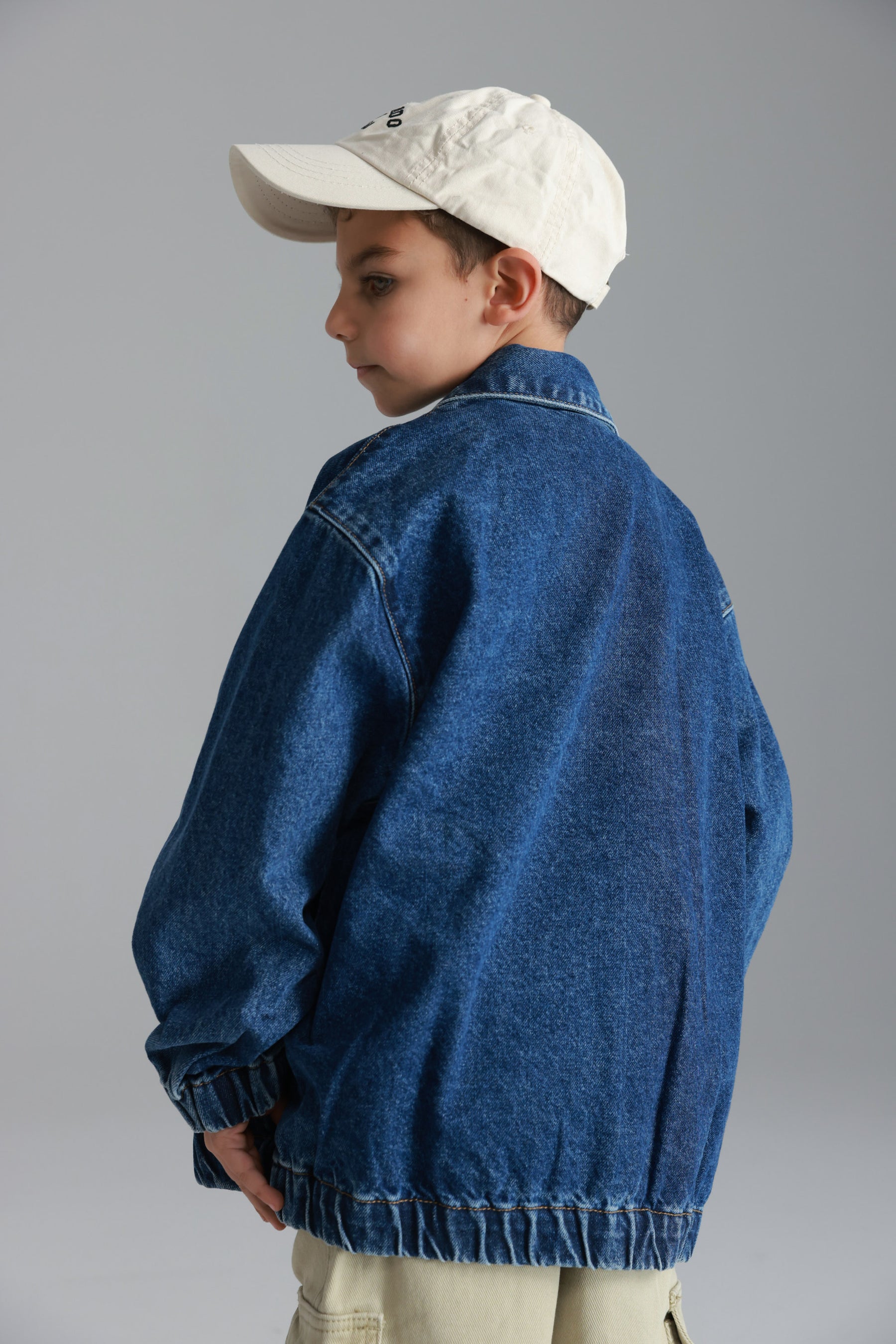 ג'קט ג'ינס נולי כחול כהה