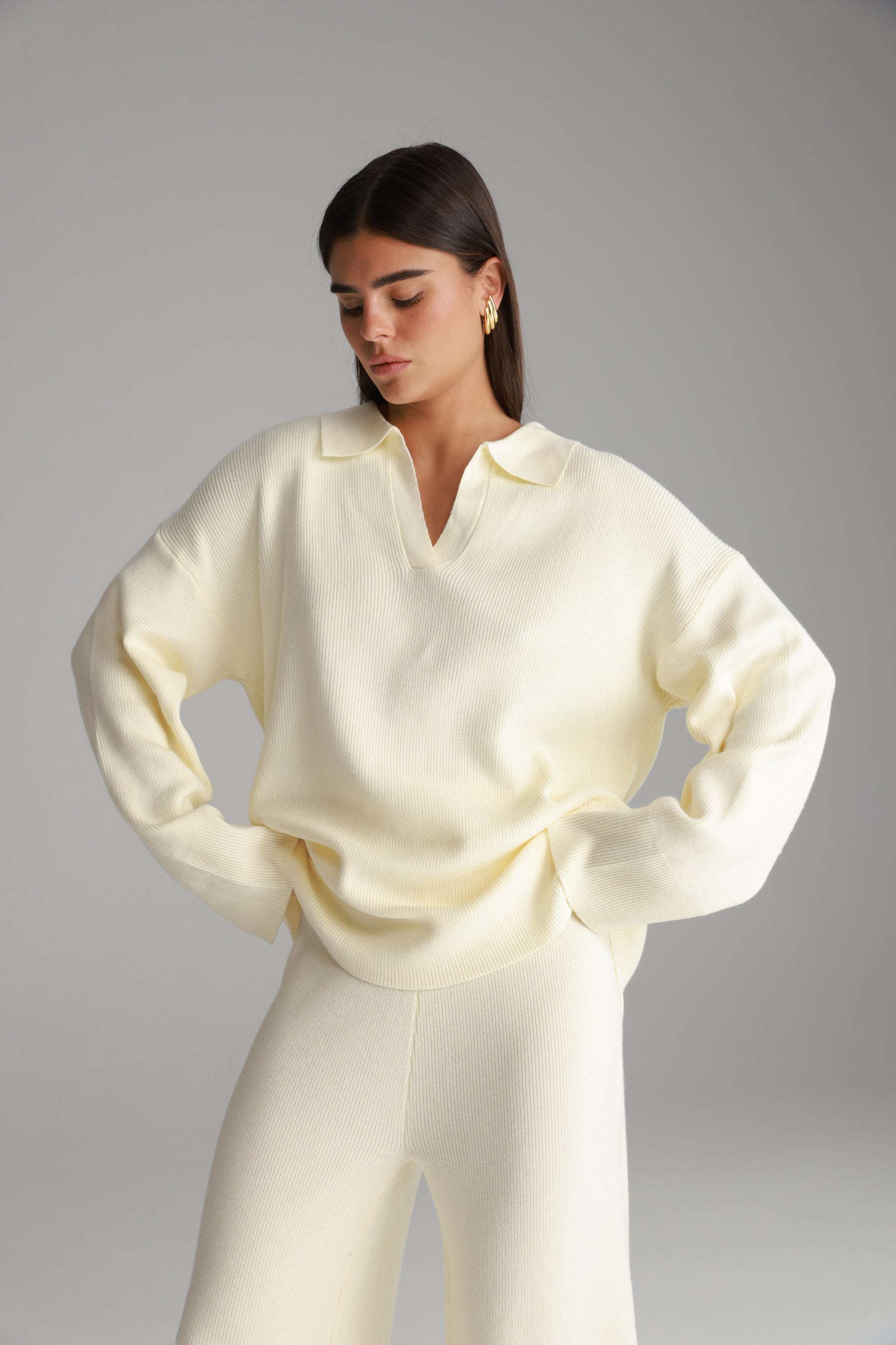 חליפת טוקיו שמנת