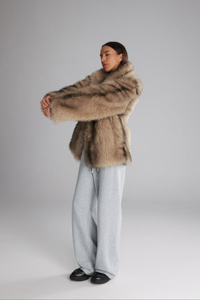 מעיל סופי בז'