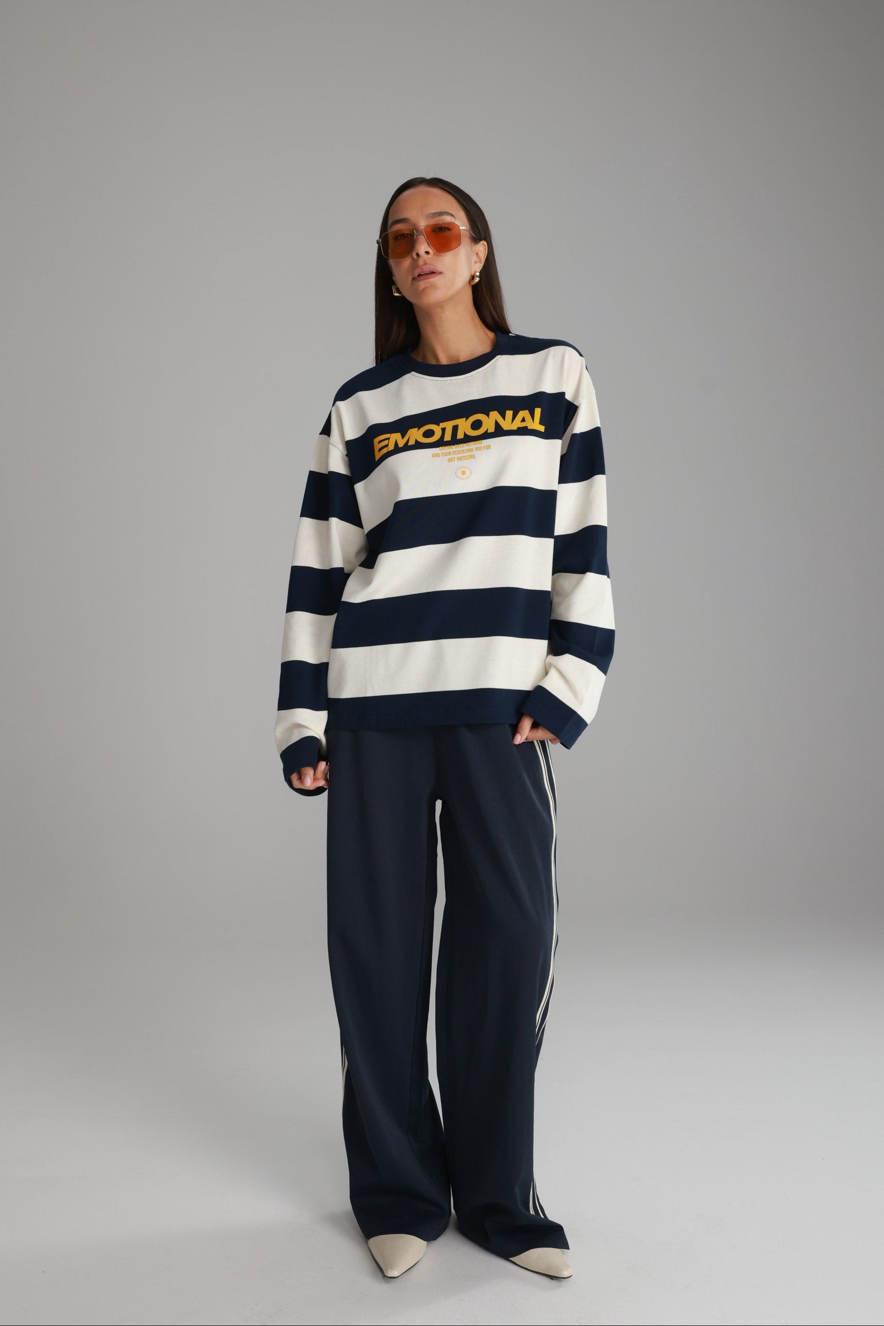 מכנסי גבריאל נייבי