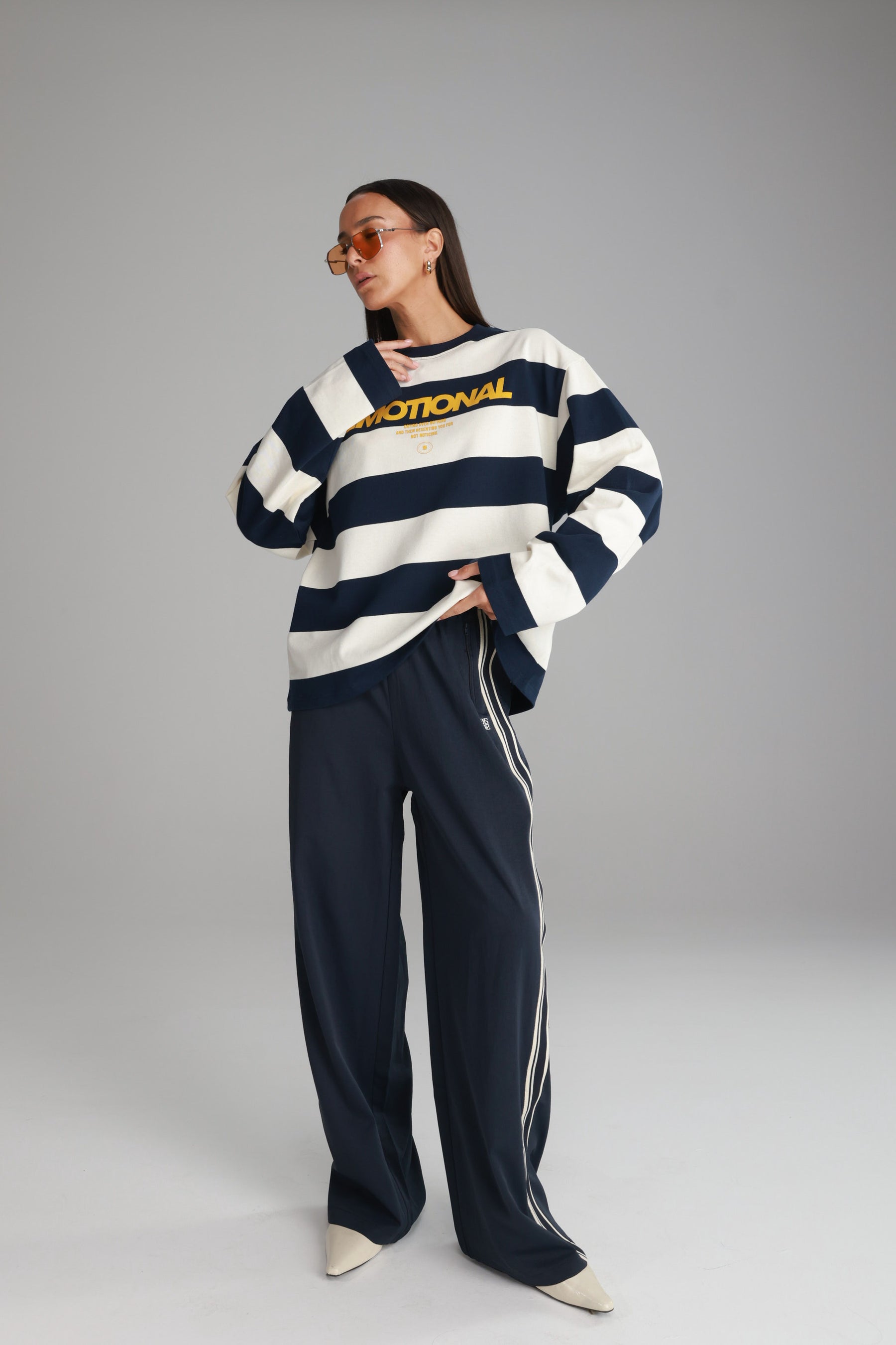 מכנסי גבריאל נייבי