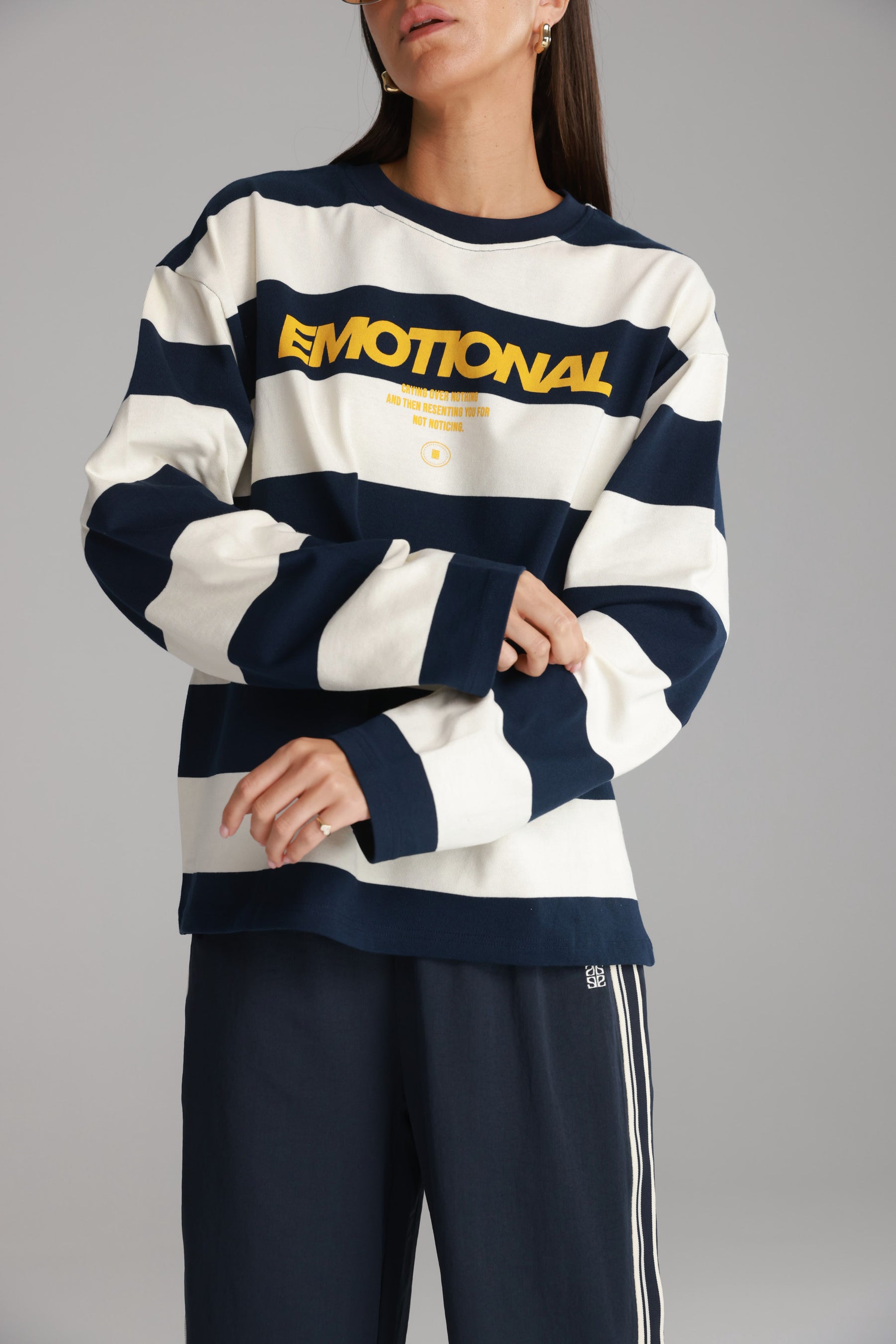 חולצת דיאן שמנת/נייבי