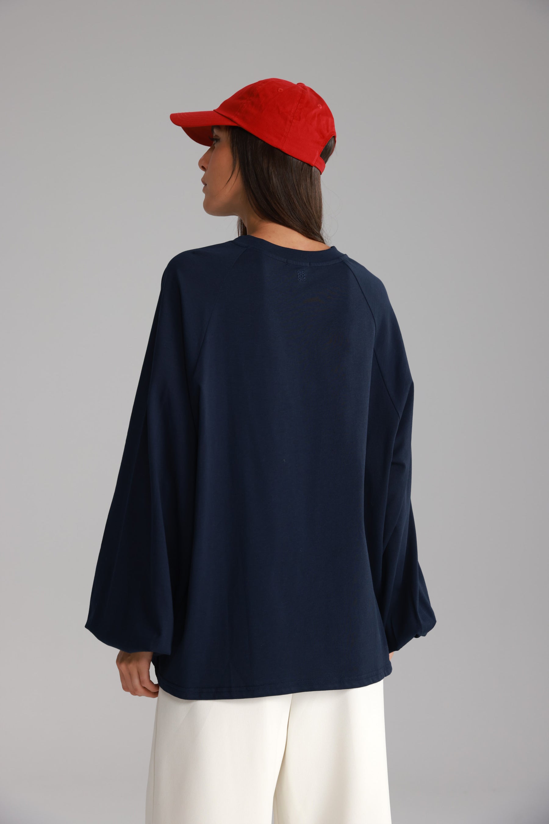 חולצת קיארה נייבי