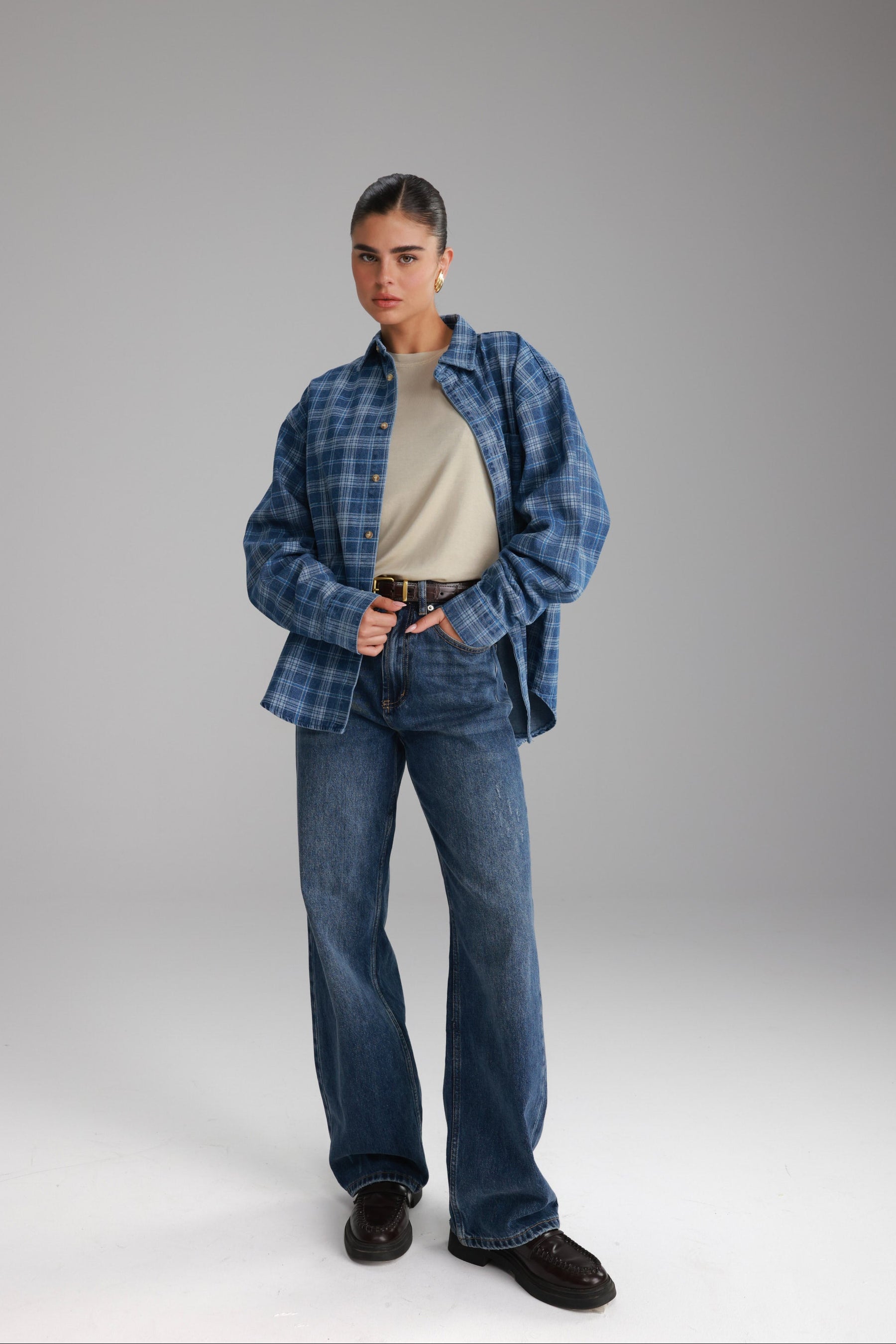 חולצת ביילין בז'