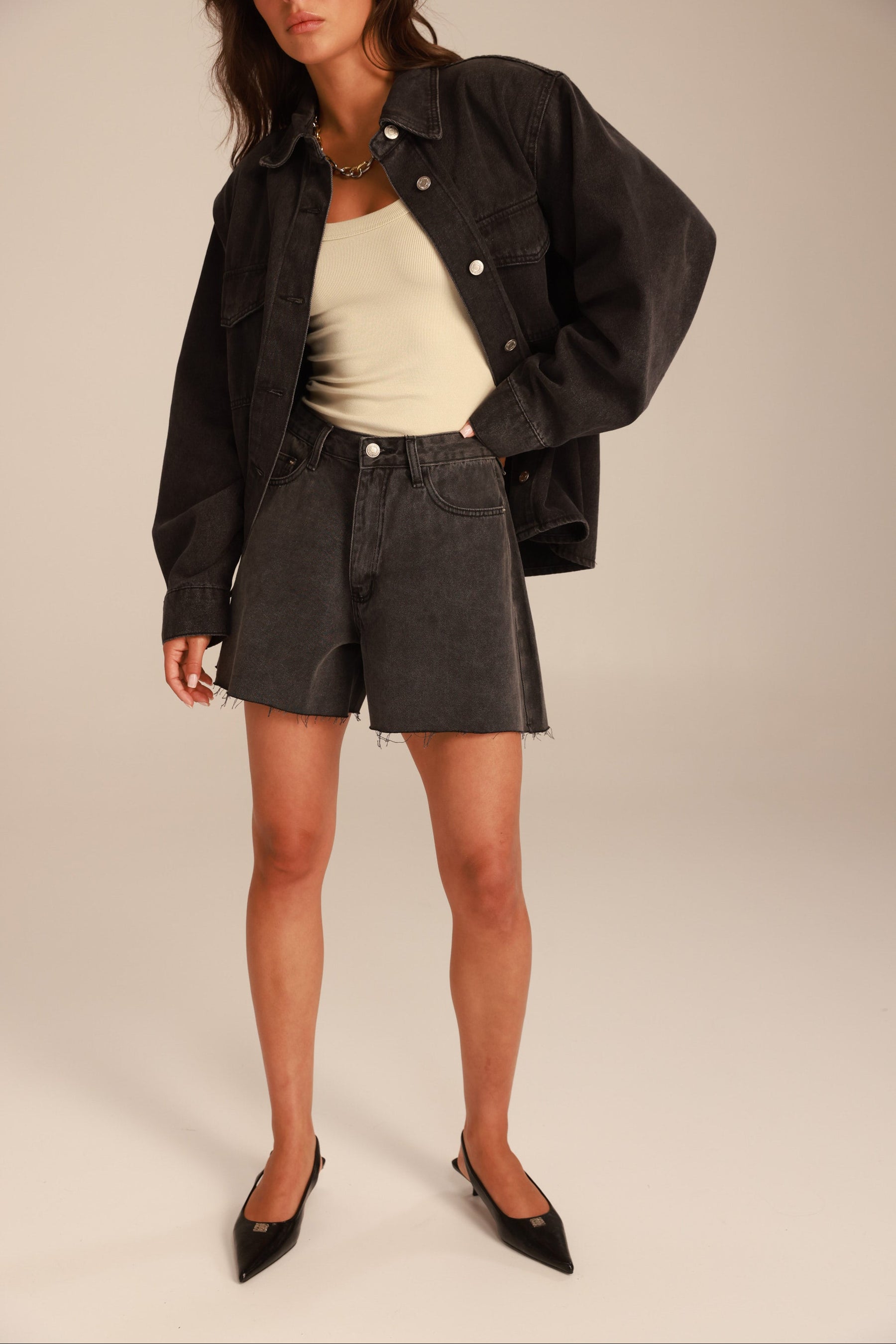 ג'ינס קצר לאונרדו שחור