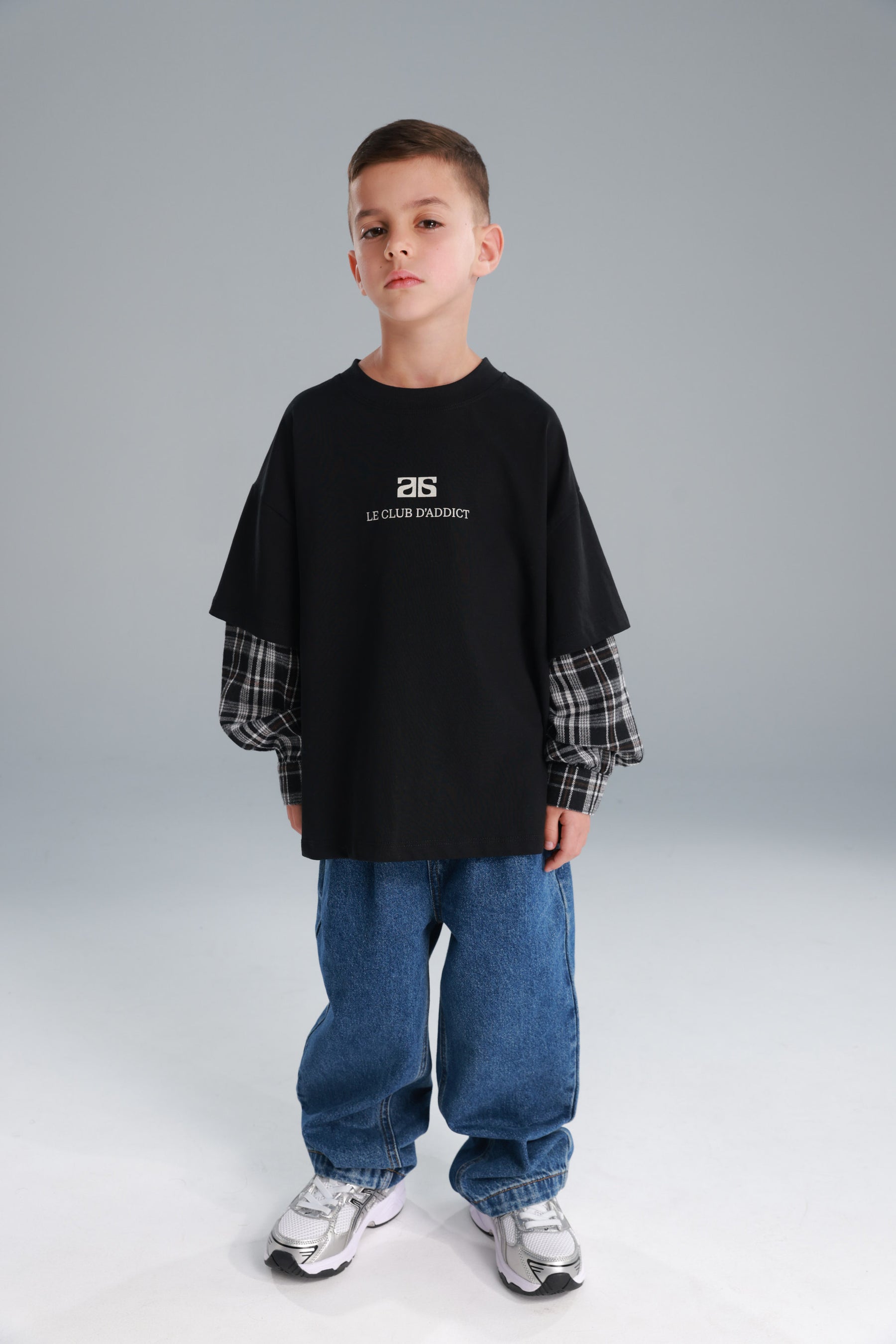 חולצת מדלן שחורה