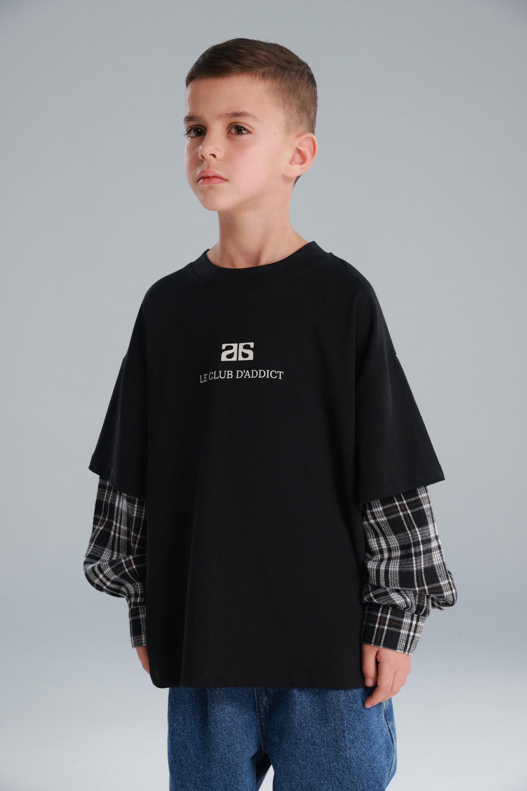 חולצת מדלן שחורה