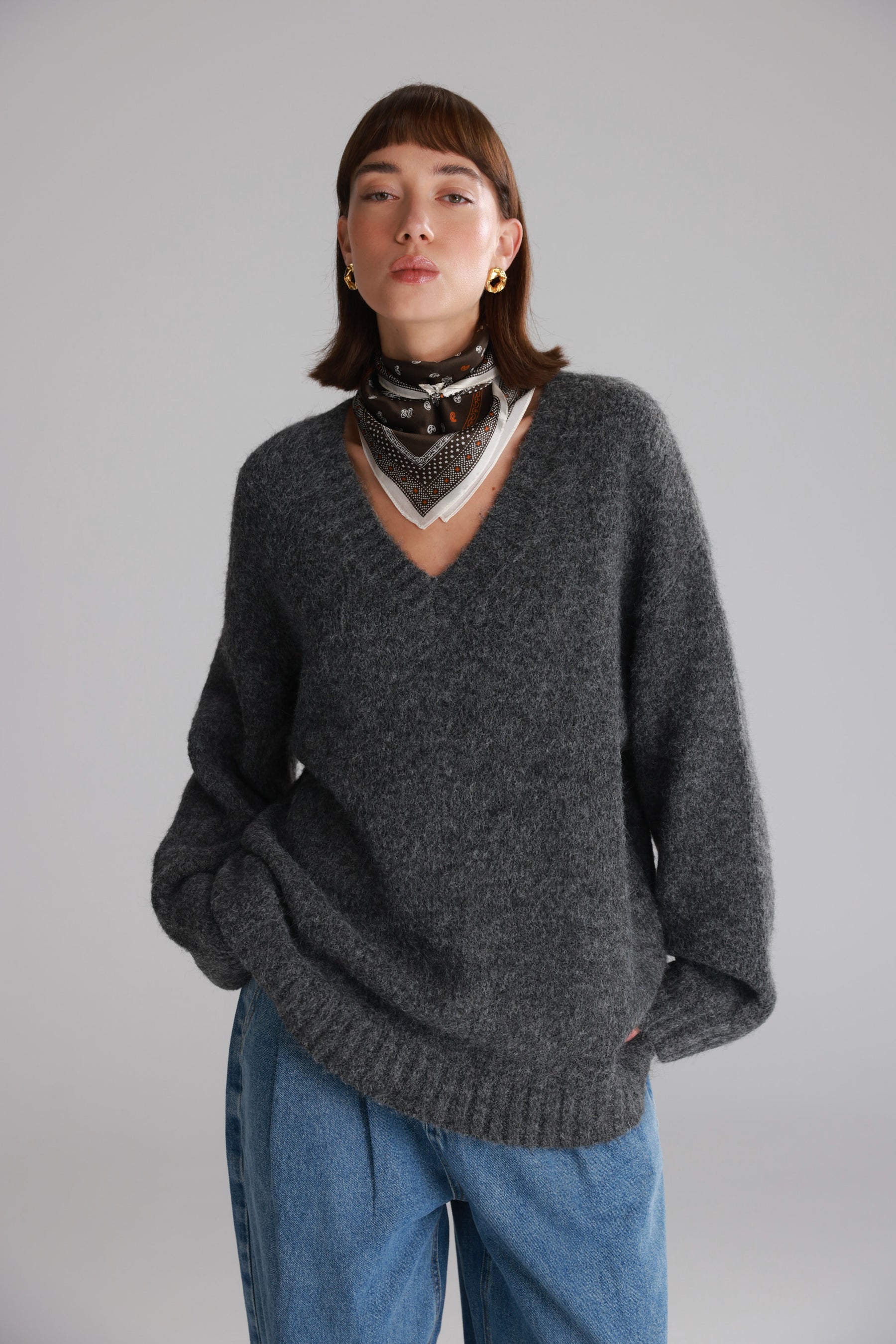 סוודר סאלי אפור כהה