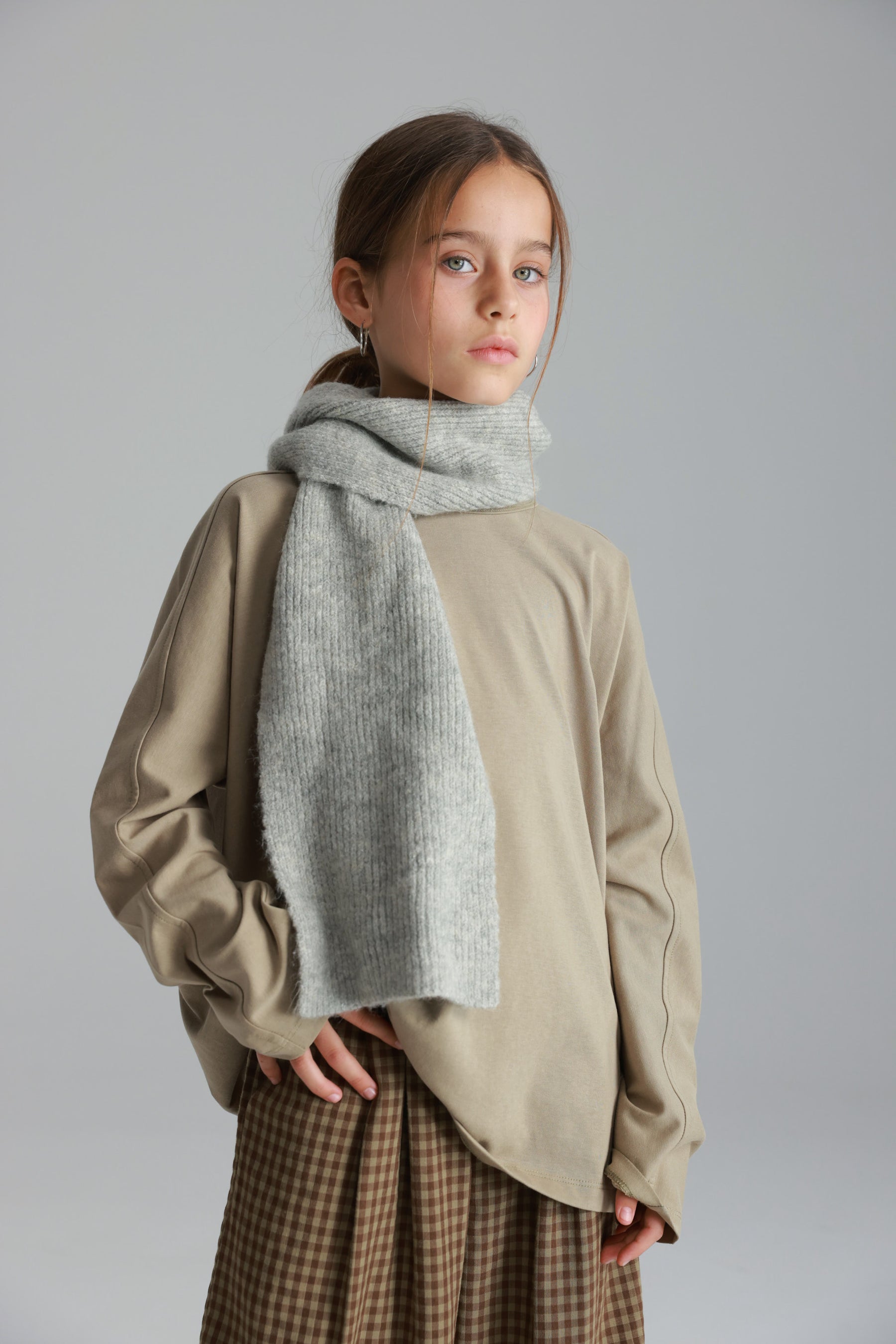 חולצת קרינה חאקי