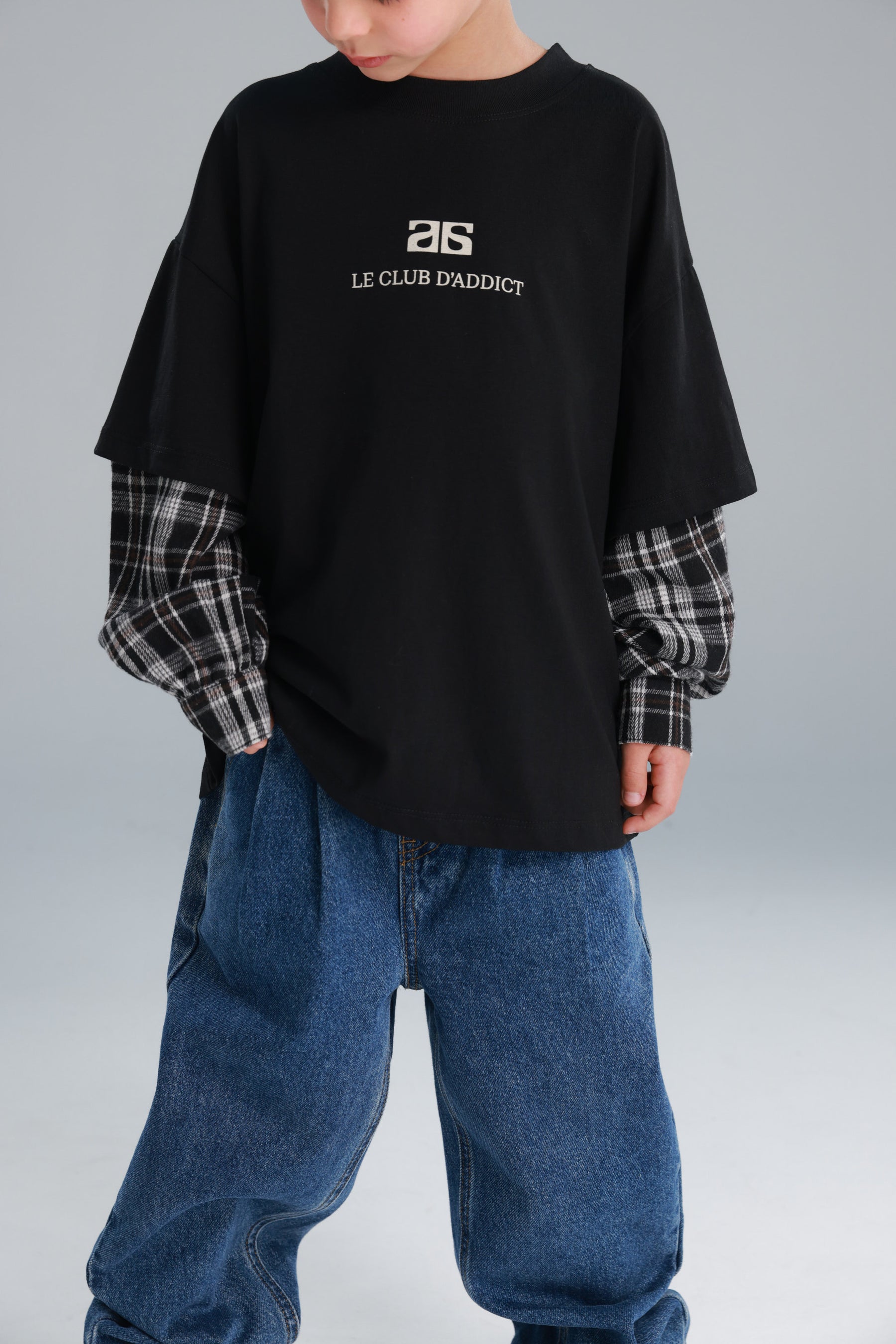 חולצת מדלן שחורה