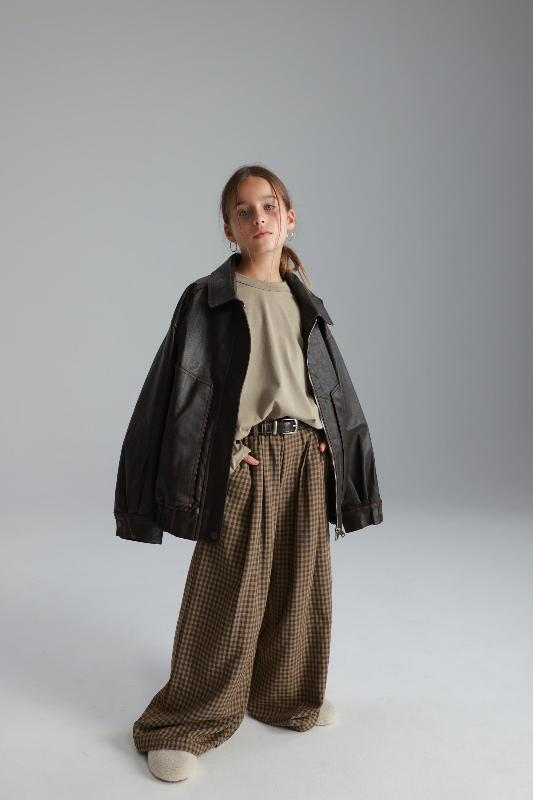 מכנסי בקי חומים