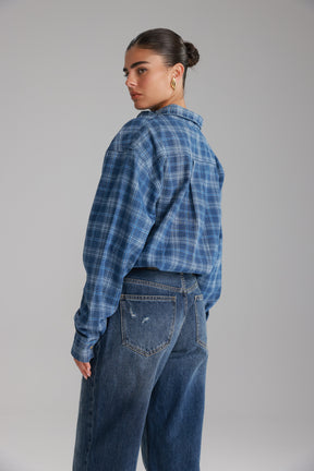 חולצת ג'וי מכופתרת ג'ינס כחול כהה