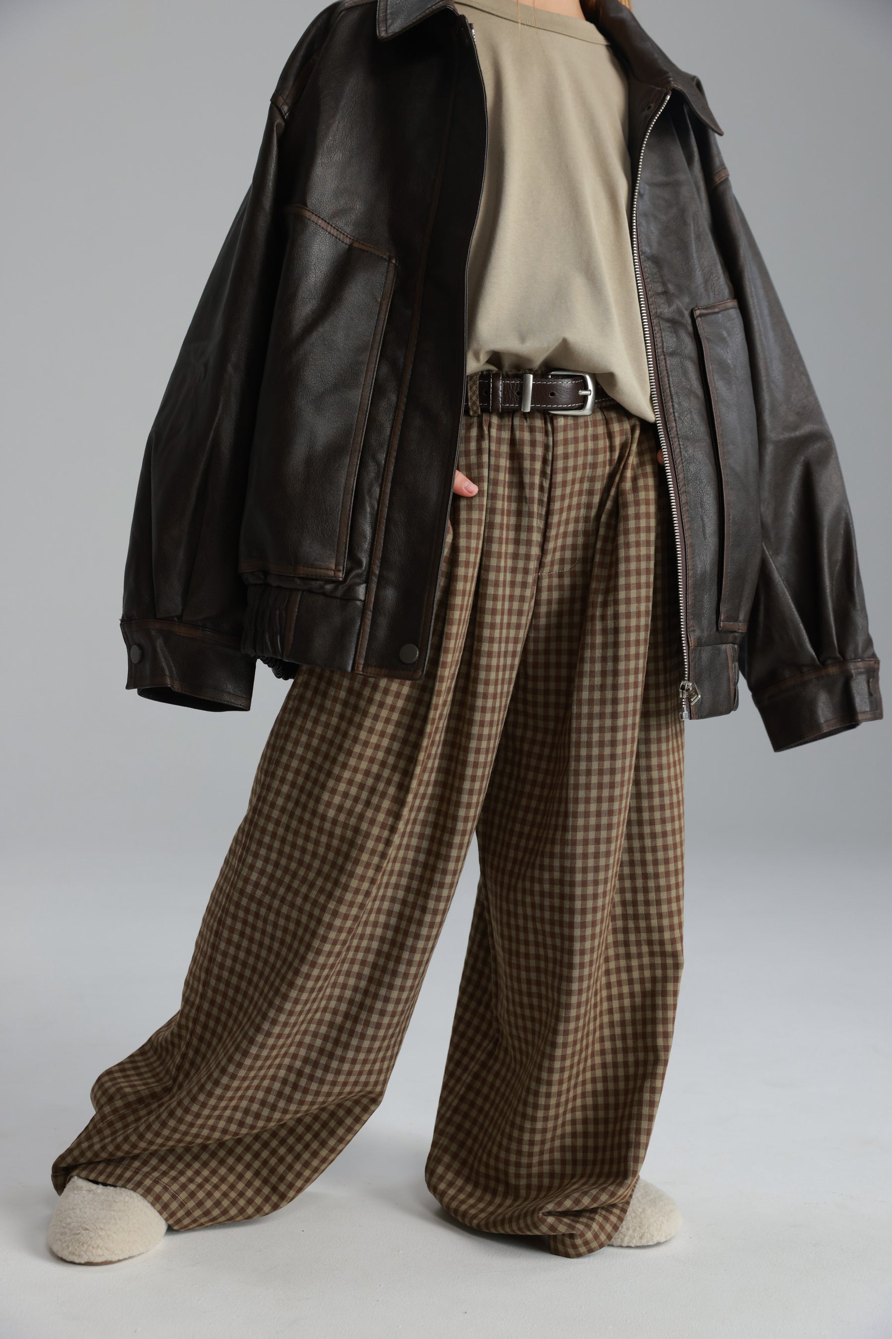 מכנסי בקי חומים