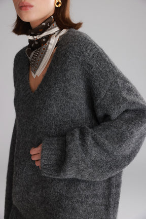 סוודר סאלי אפור כהה