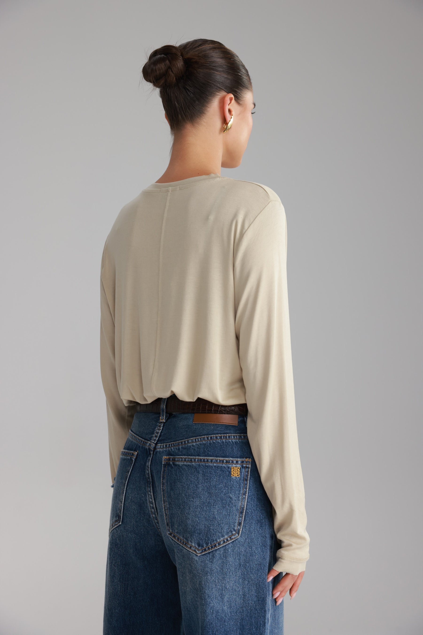 חולצת ביילין בז'