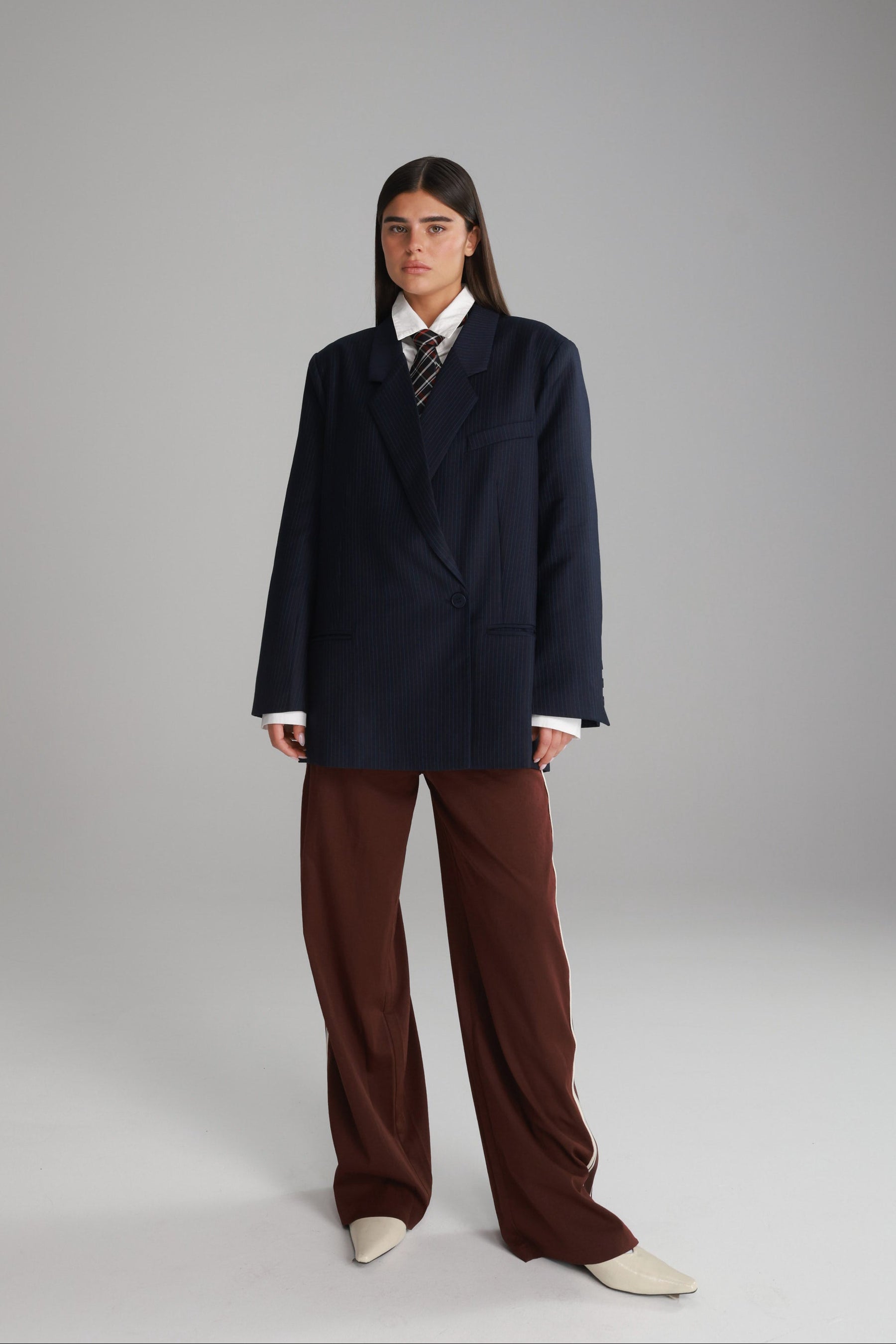 בלייזר פולינה נייבי