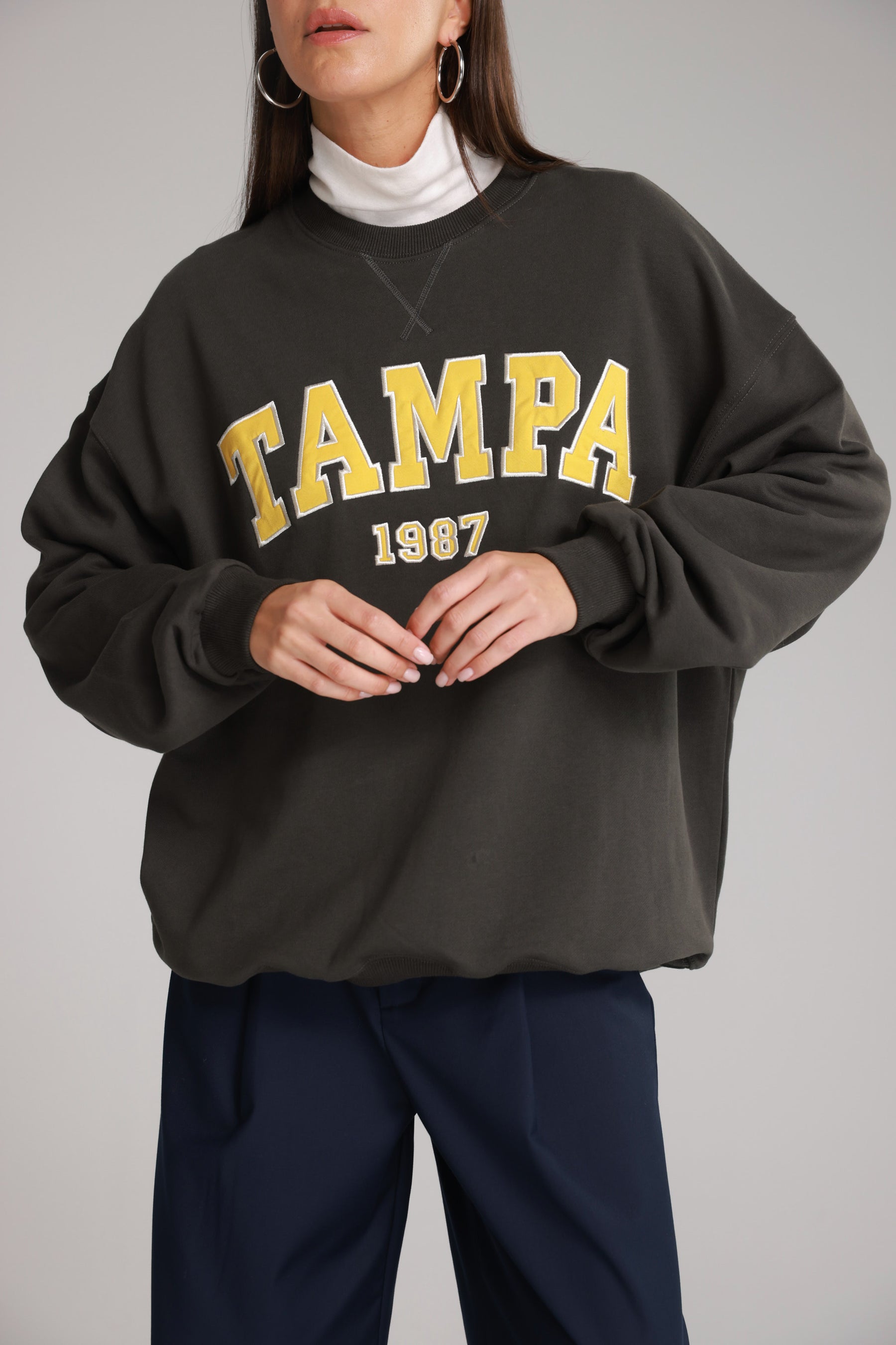 סוויטשירט רוברט אפור כהה