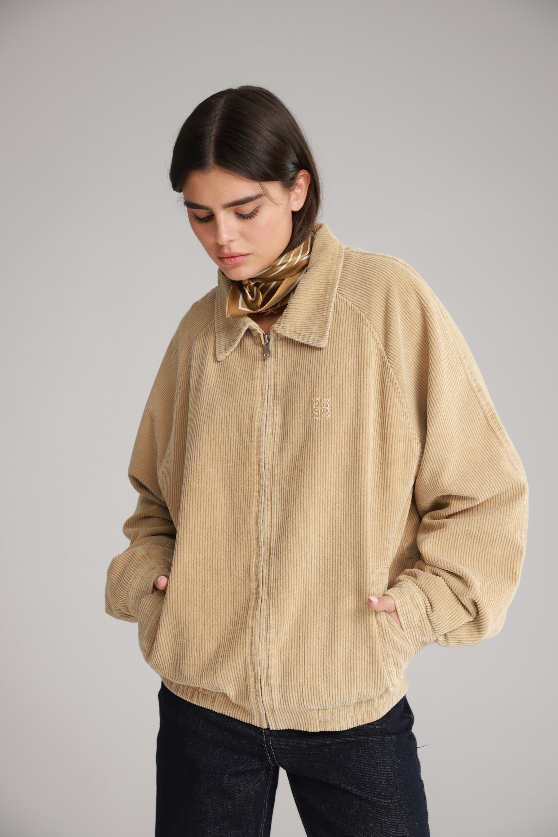 ג'קט טומי בלונד